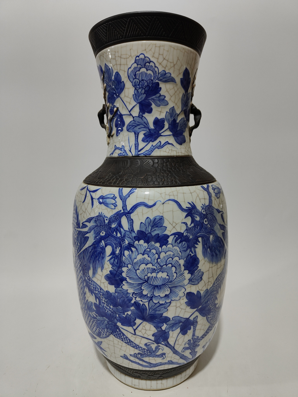 晚清哥釉青花寄托款龙纹牡丹双耳赏瓶