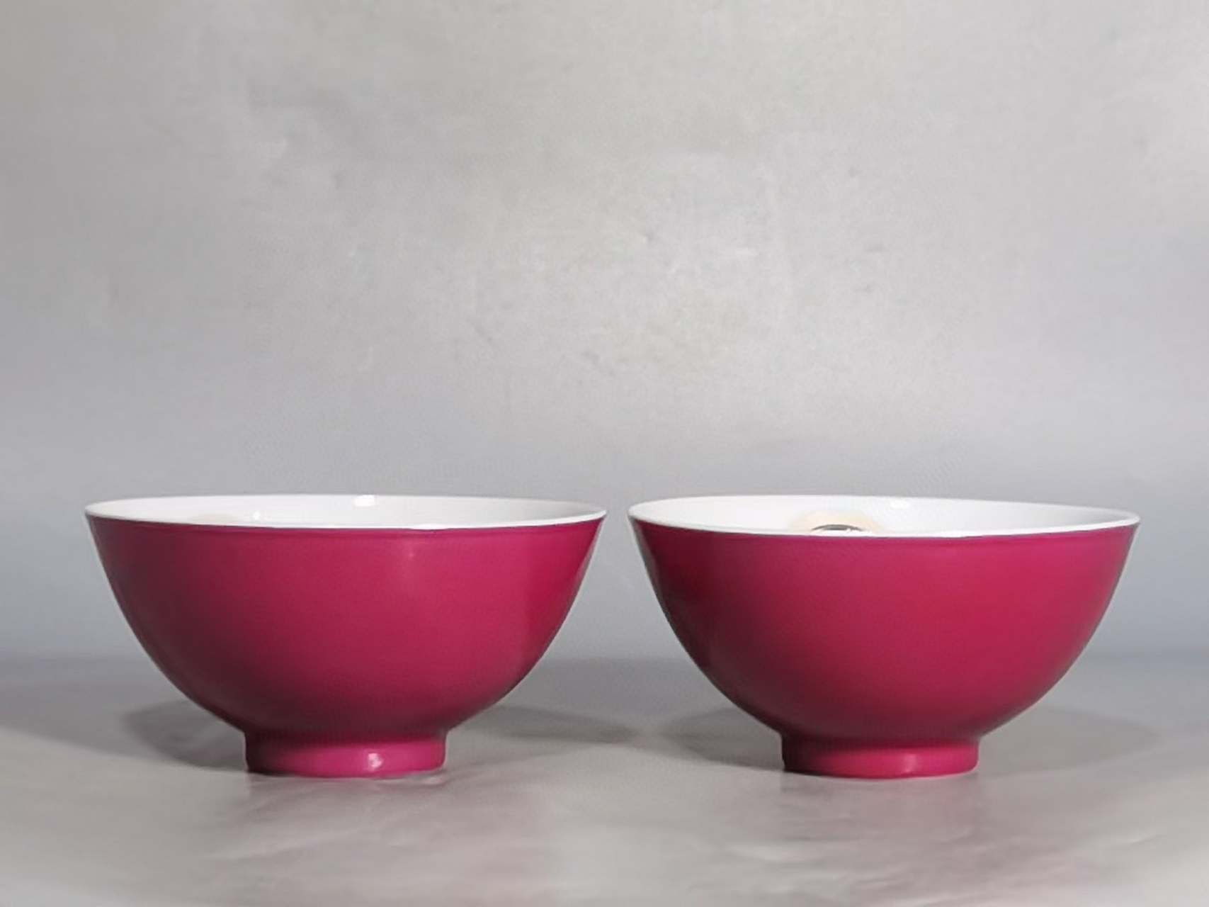 清早期胭脂红釉杯一对