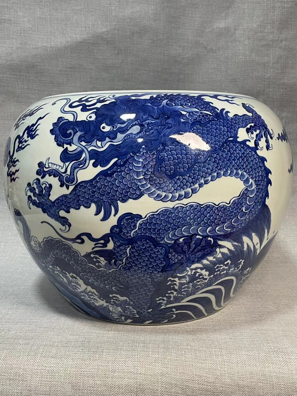 清中期青花海水龙纹缸洗