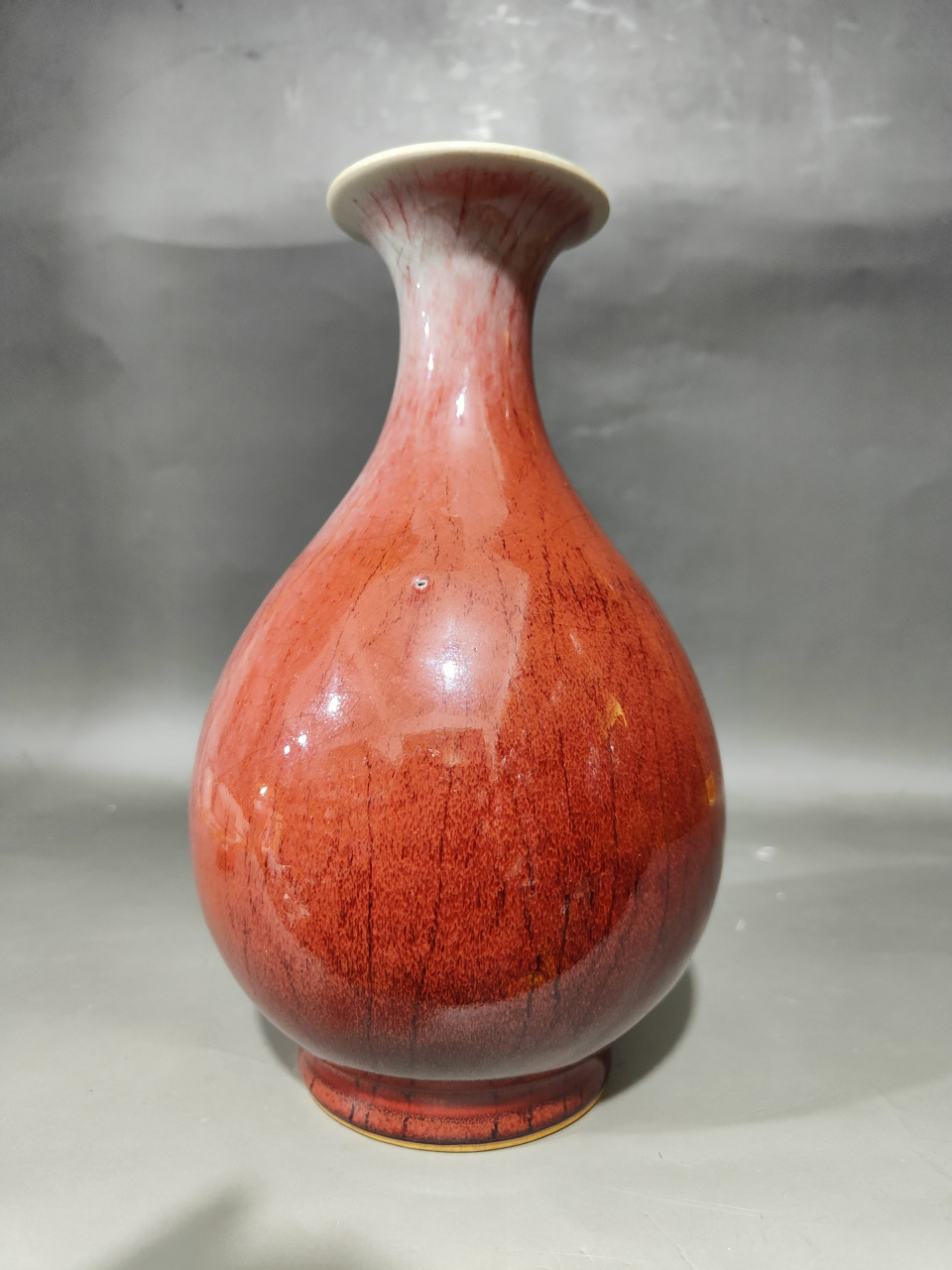 清中期琅窑红釉玉壶春瓶