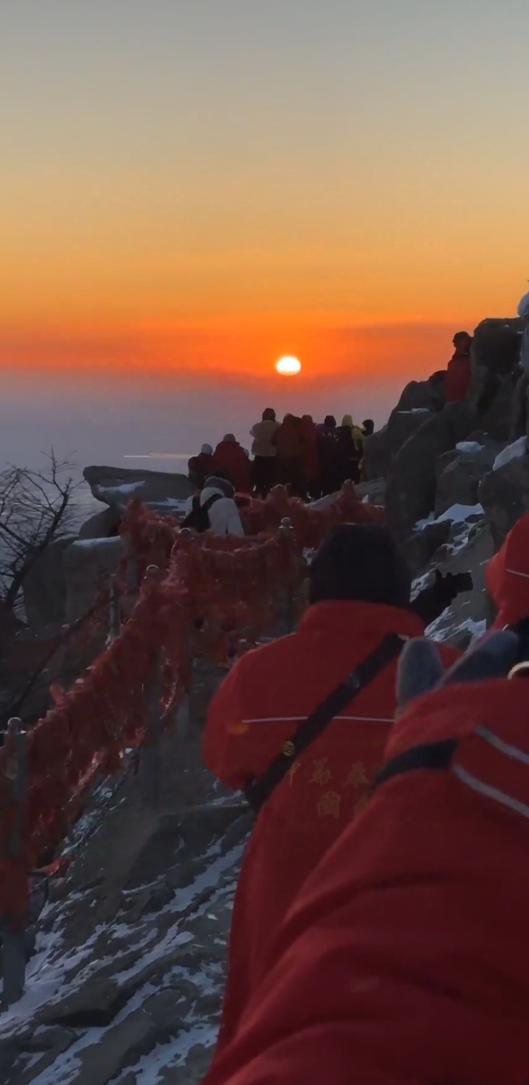 泰山顶天气预报
