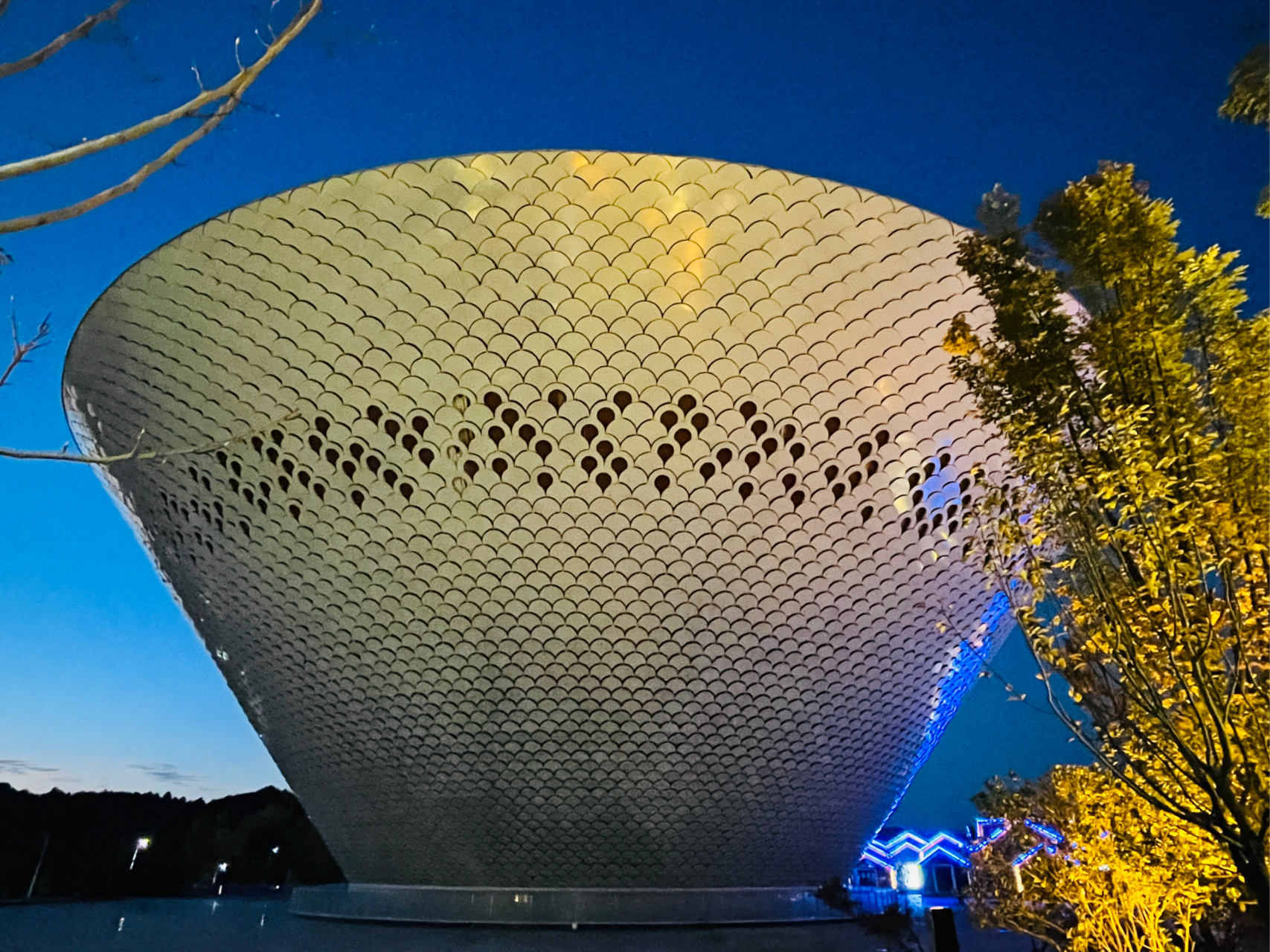 来景德镇昌南里看"大碗"啦!