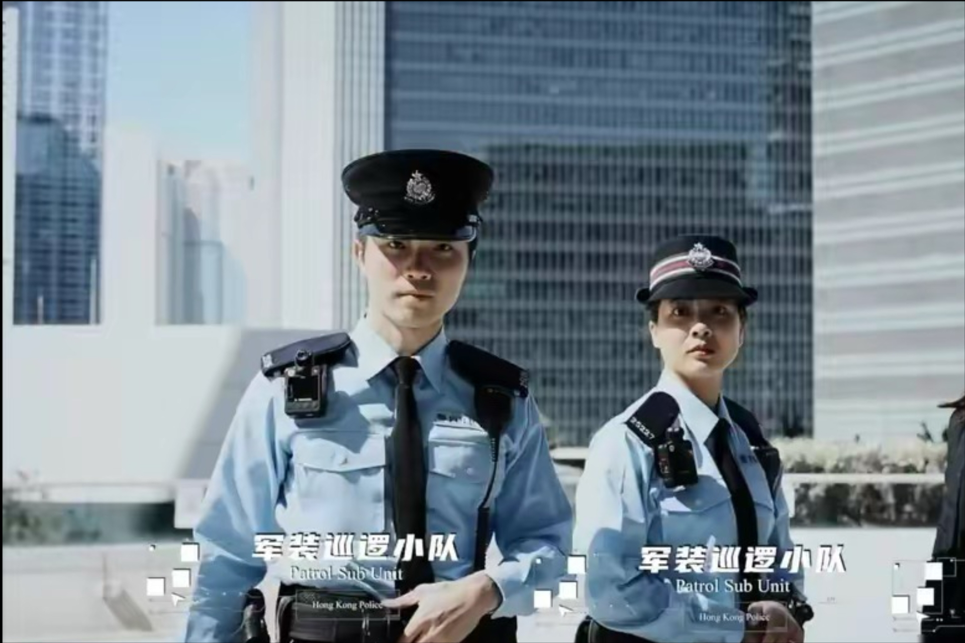 我发现在影视剧中香港和日本的警察都习惯称呼对方警衔,而非职务,甚至