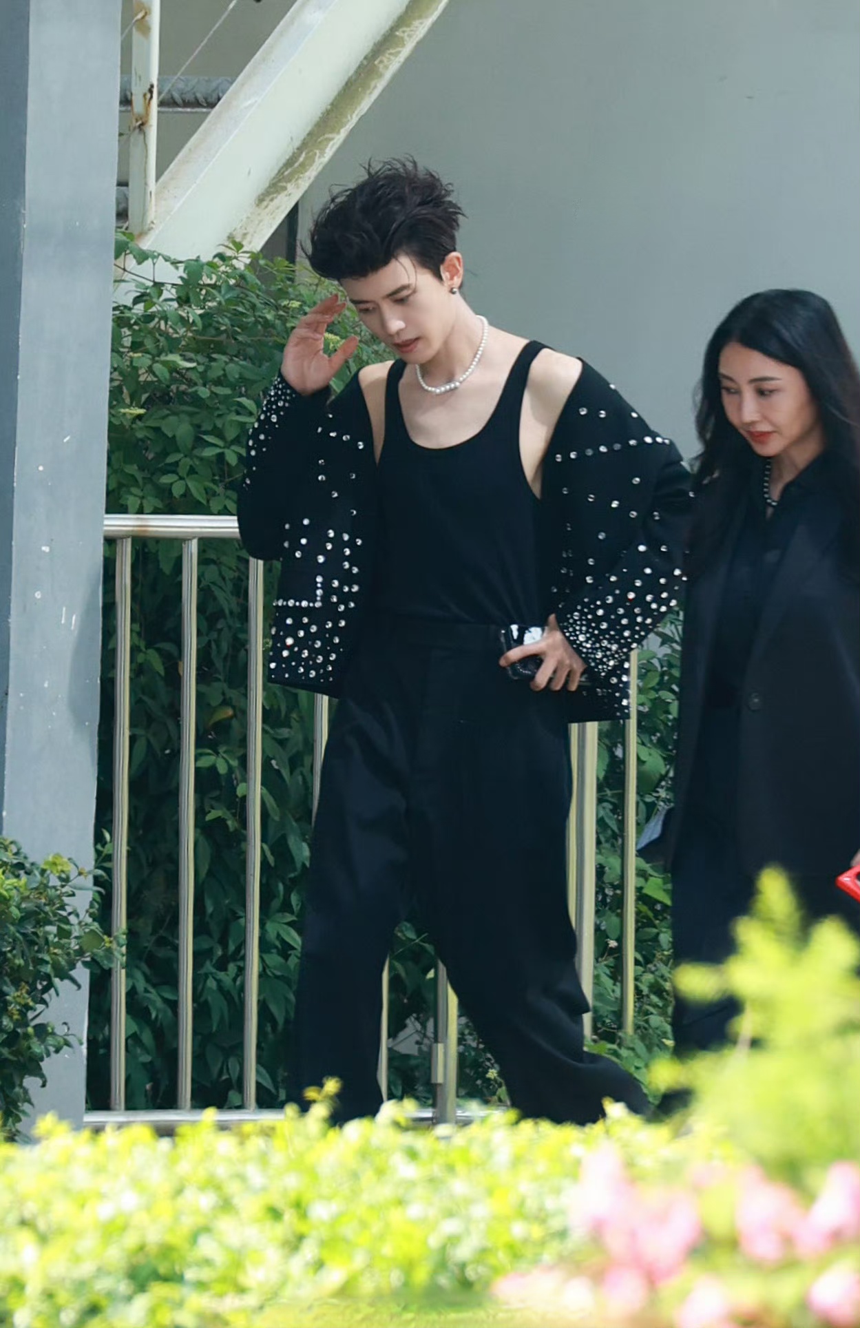 [鲜花]今日,tasaki 中国区品牌代言人任嘉伦的彩排生图路透