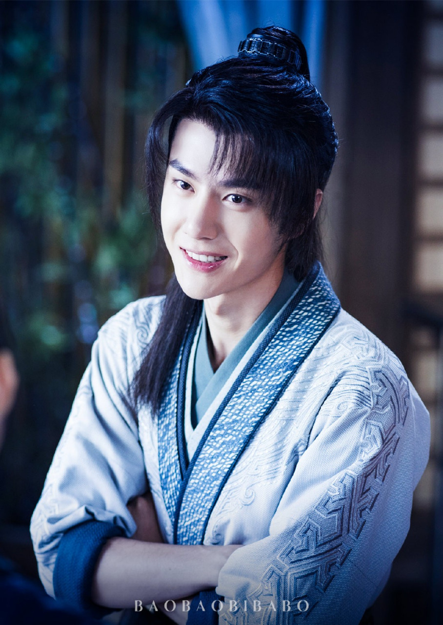 王一博角色众多,我是有几分偏爱谢允的