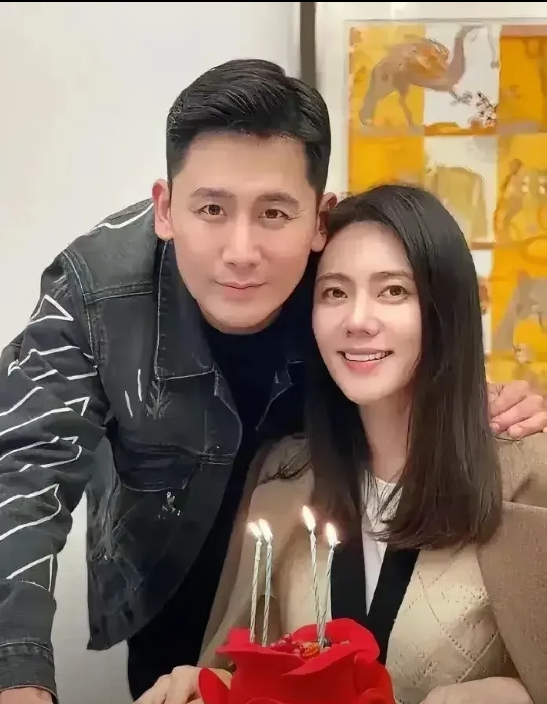 44岁的韩星秋瓷炫和42岁的中国丈夫于晓光的合影 44岁的韩星秋瓷炫和