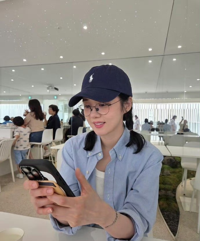 44岁的张娜拉状态像24!
