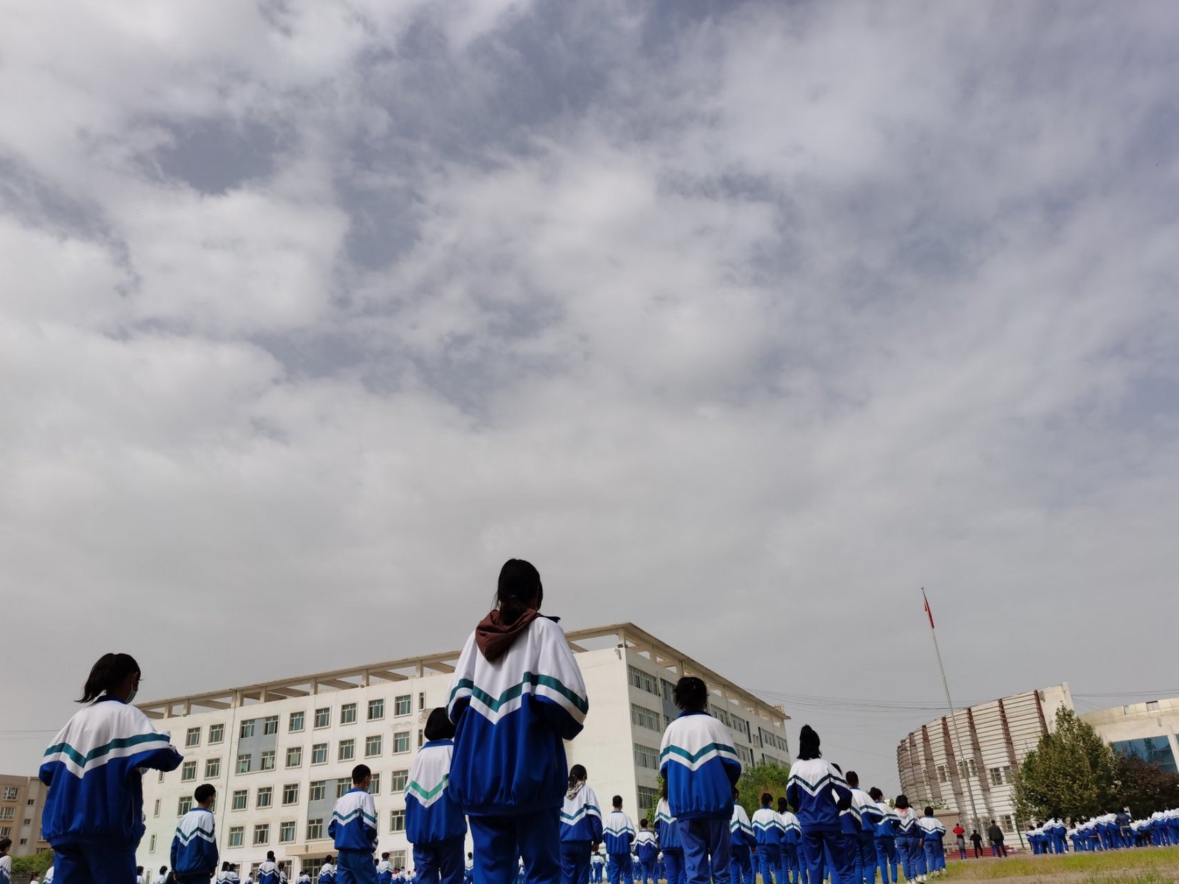 麦盖提县第二中学.