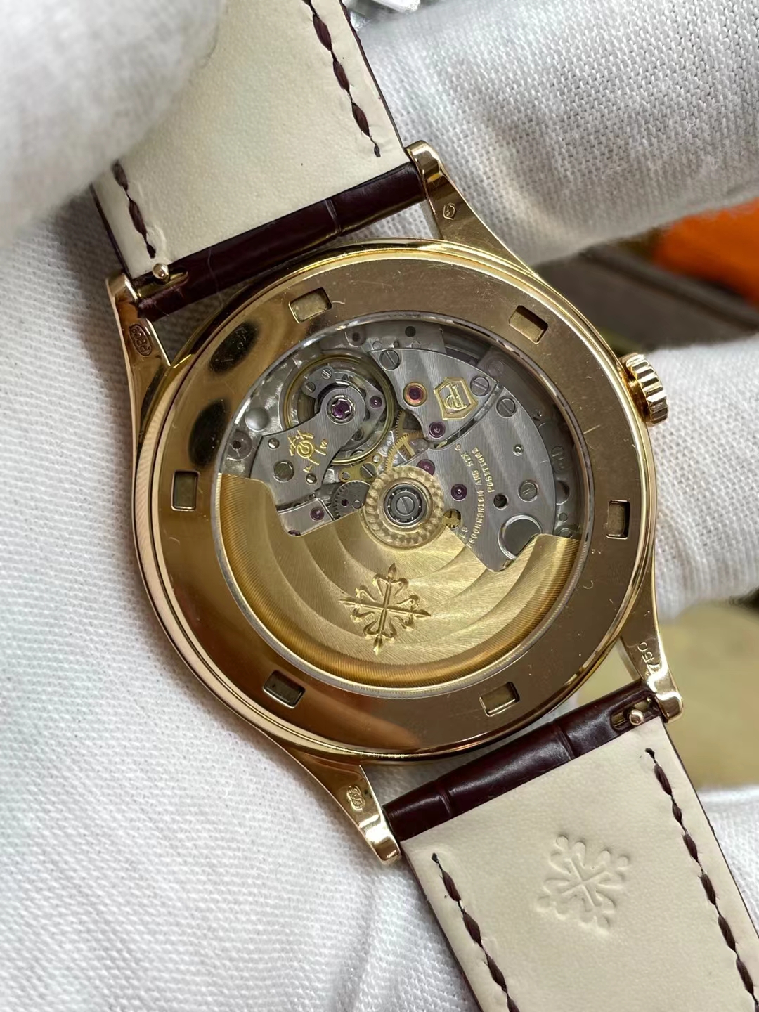 百达翡丽pp正七5296r 除机芯外全部正品 升级324机芯鎏金刻字 无卡度