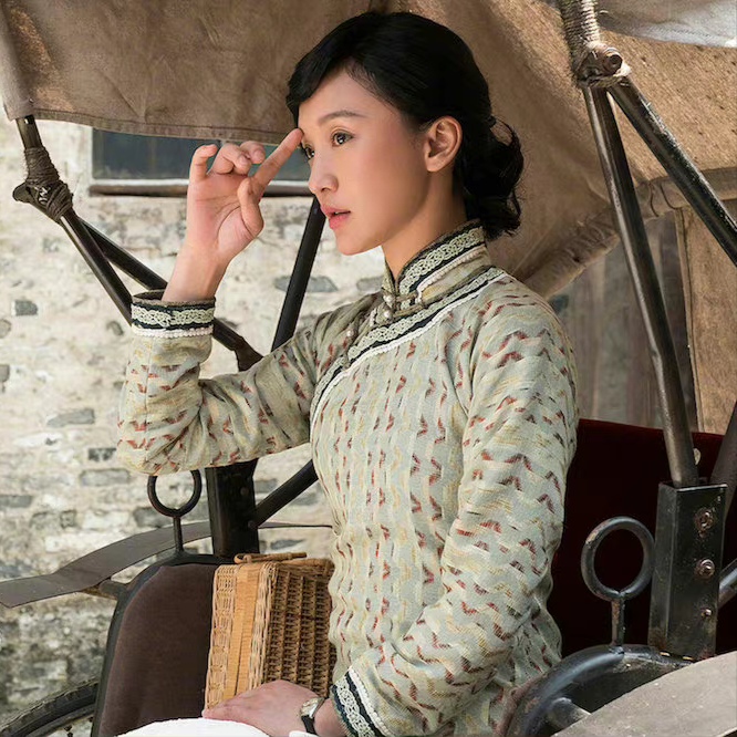周迅着装旗袍好喜欢,有气质,温婉知性.