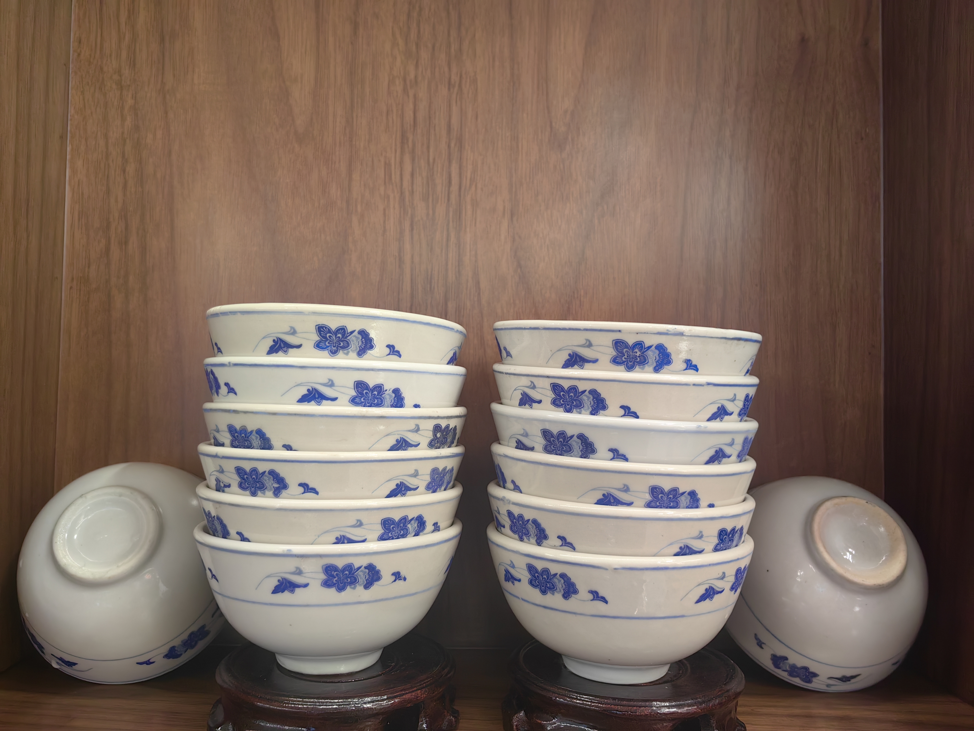 六七十年代手绘青花小碗