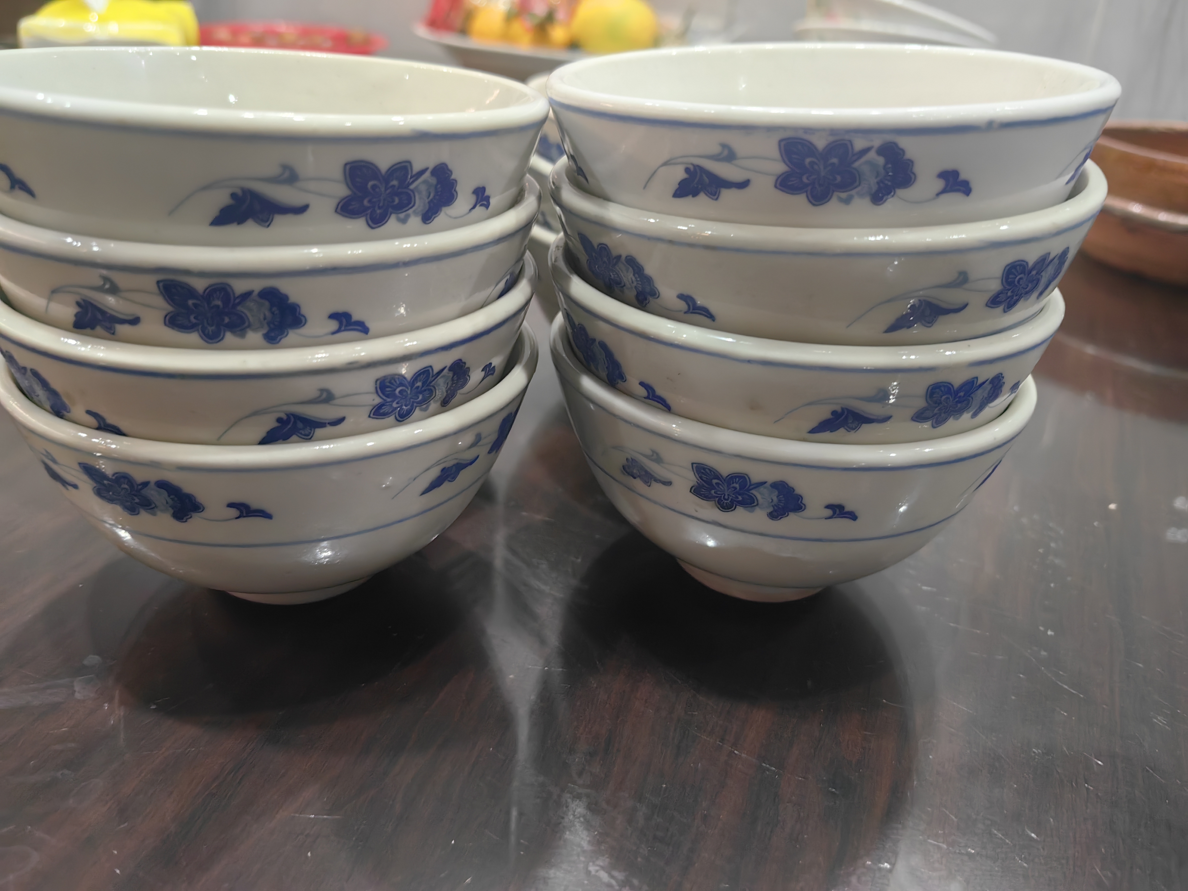 六七十年代手绘青花小碗