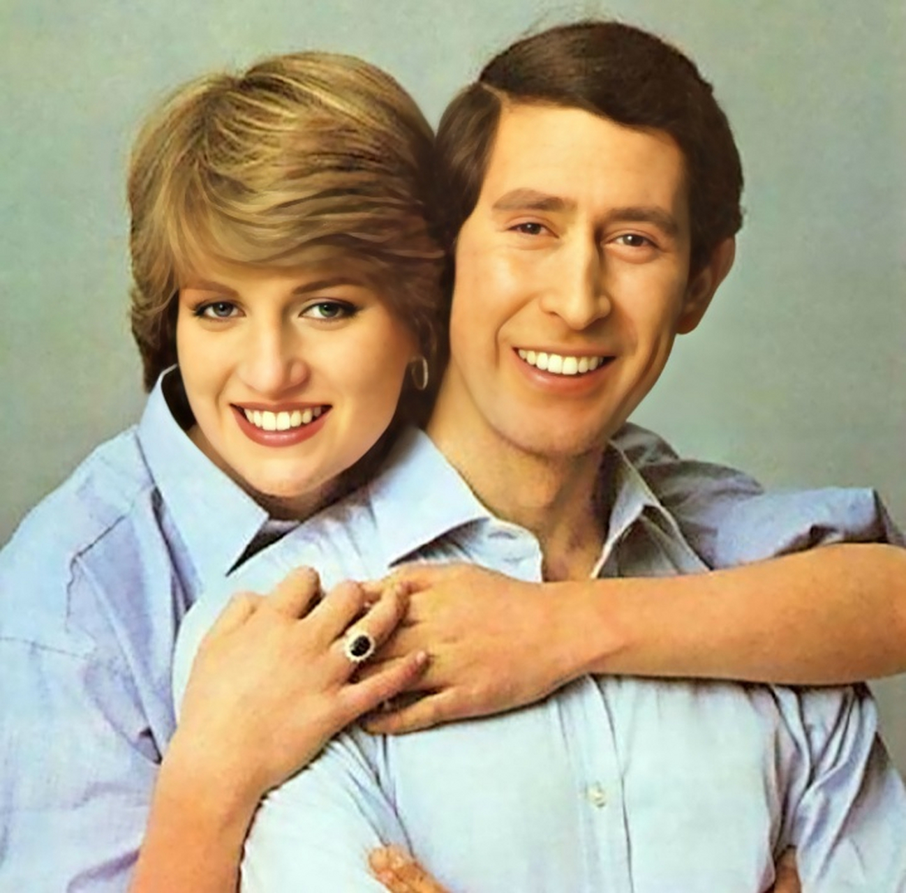 1996年,英国王妃戴安娜与英国王子查尔斯结束了15年的婚姻,两人默默坐