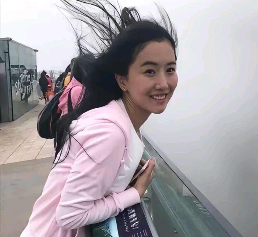 张家界新娘吴敏