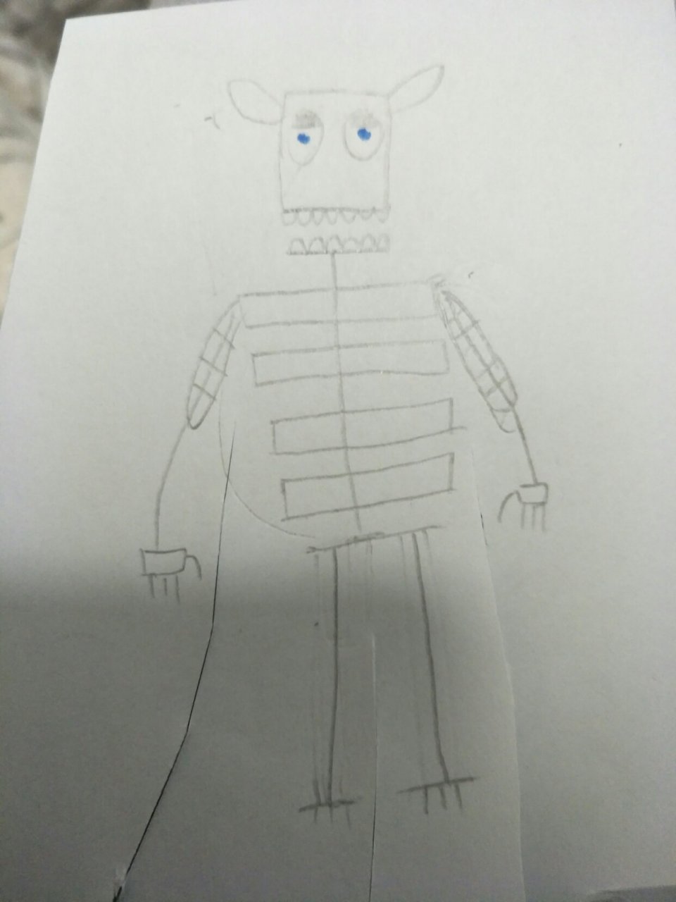 fnaf2里面的骨架.(你们觉得耳朵要不要涂点灰色)