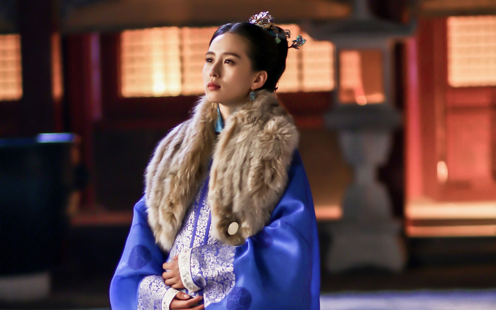 刘诗诗女医明妃传每套衣服都美爆了,我愿称之为明制天花板,难怪连央视