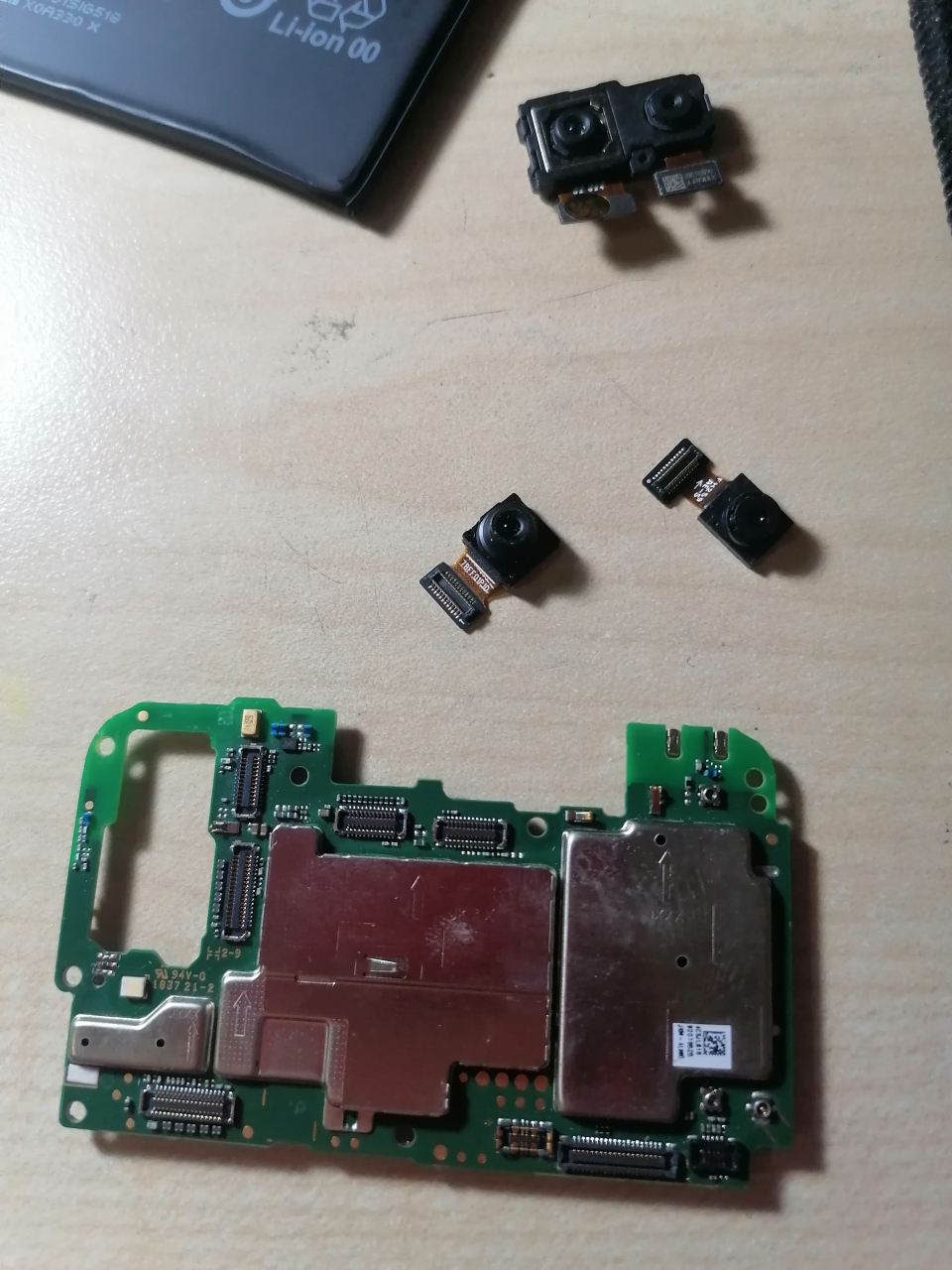 华为畅享9plus拆机了