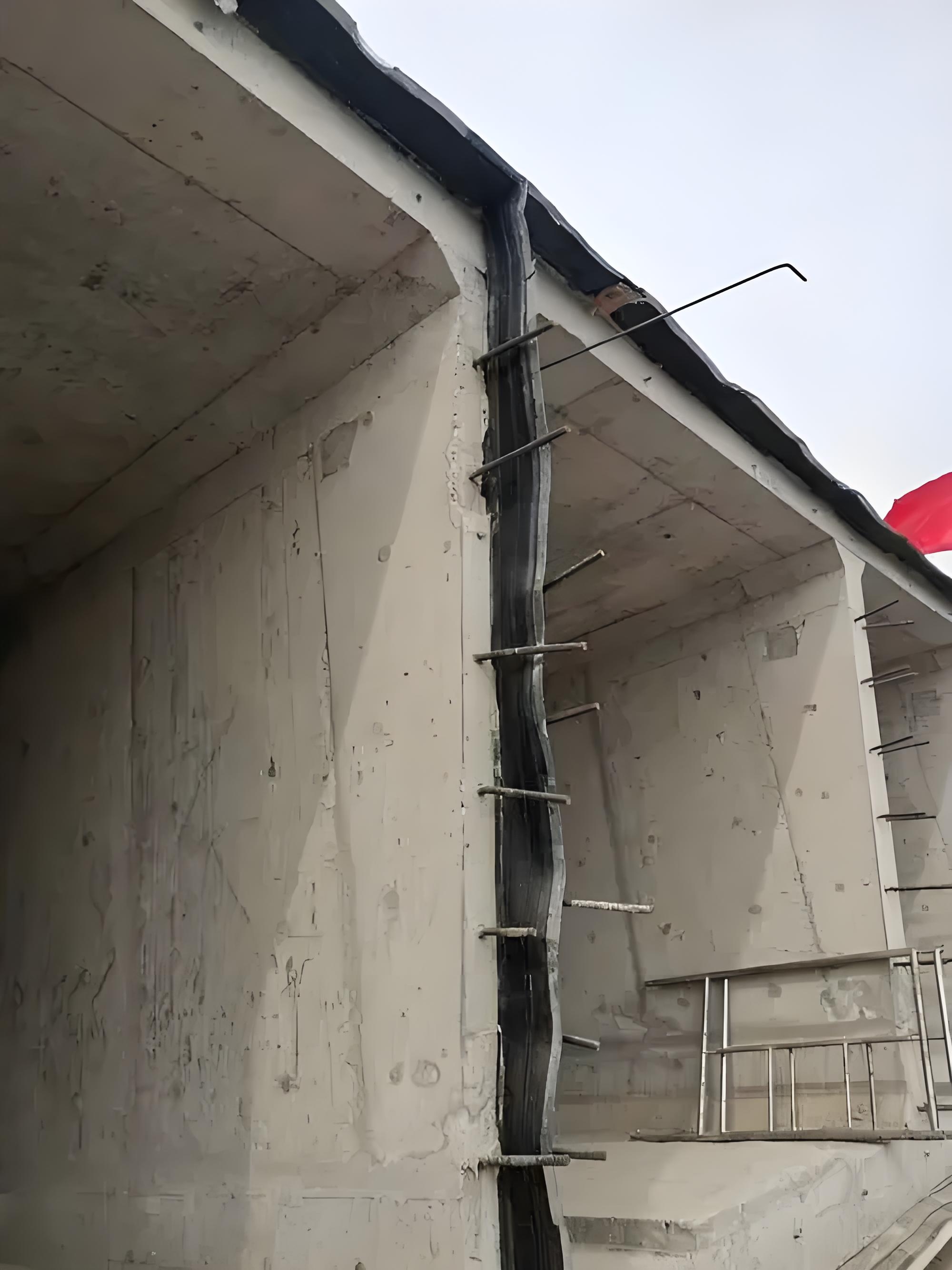 昱垠科技请求一种高强度止水带及其制备办法和使用专利止水带兼具高强度、长效耐老化和优异粘结功用