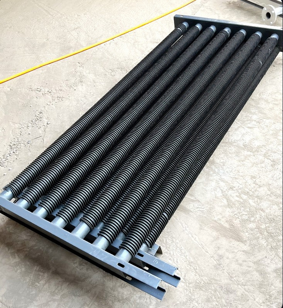 钢制暖气片 钢制柱式散热器,钢制翅片管散热器