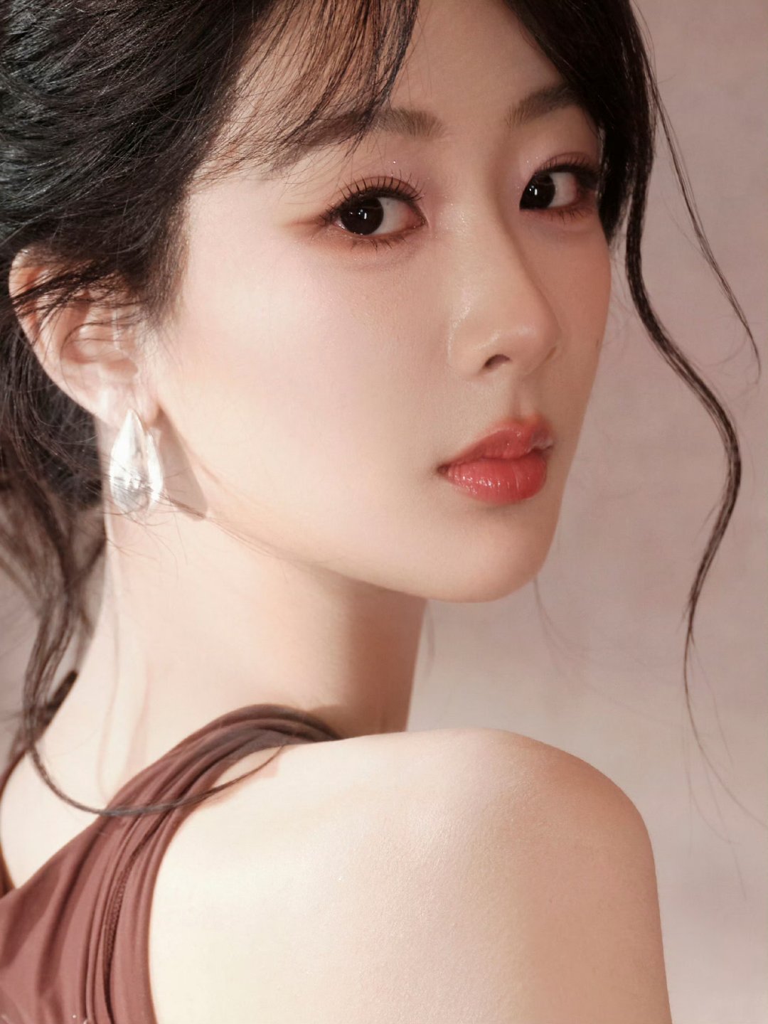 杨紫这颜值,真是美到犯规啊!