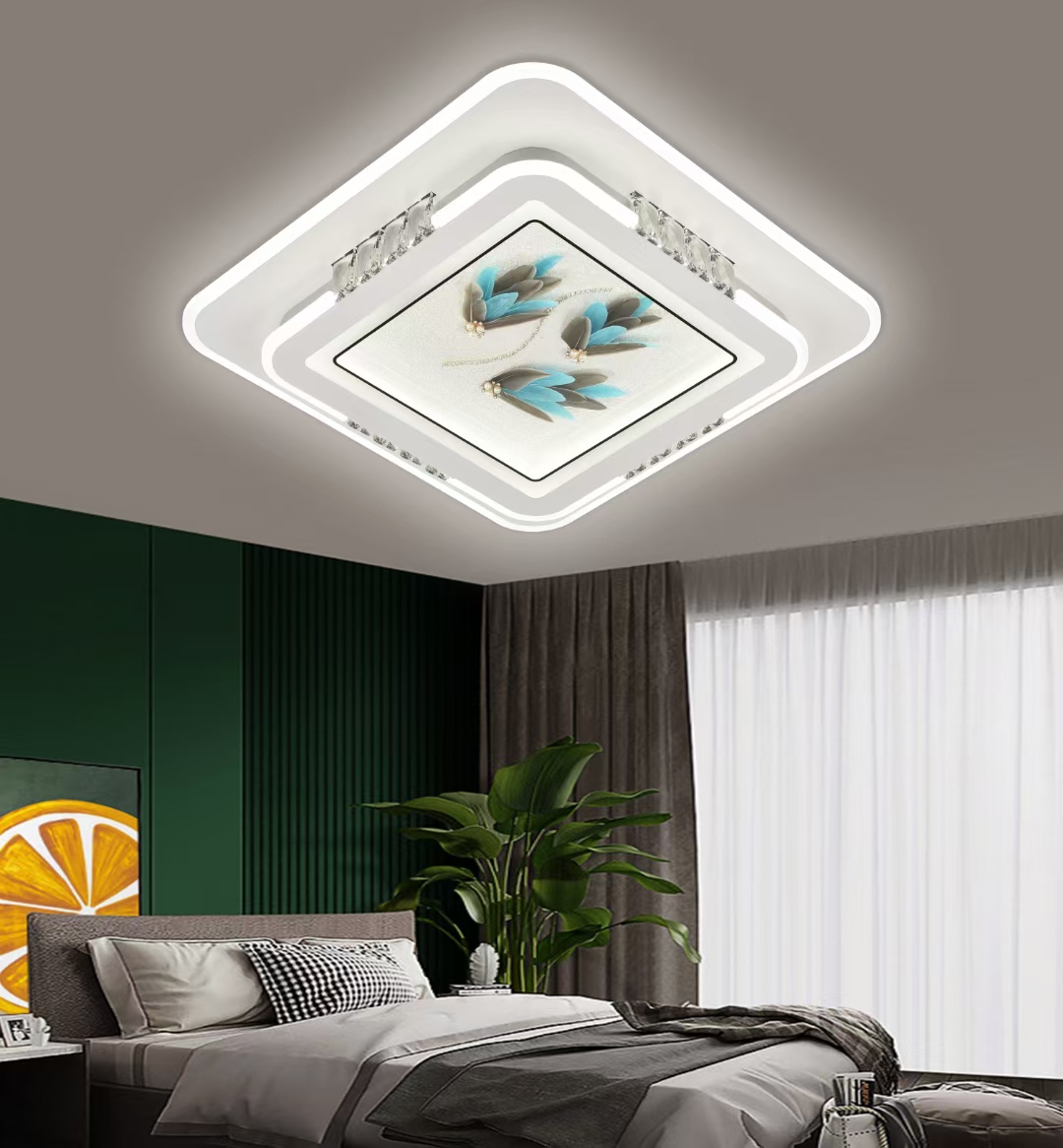 现代卧室,一盏方形吸顶灯投射出柔和的光线,营造温馨氛围