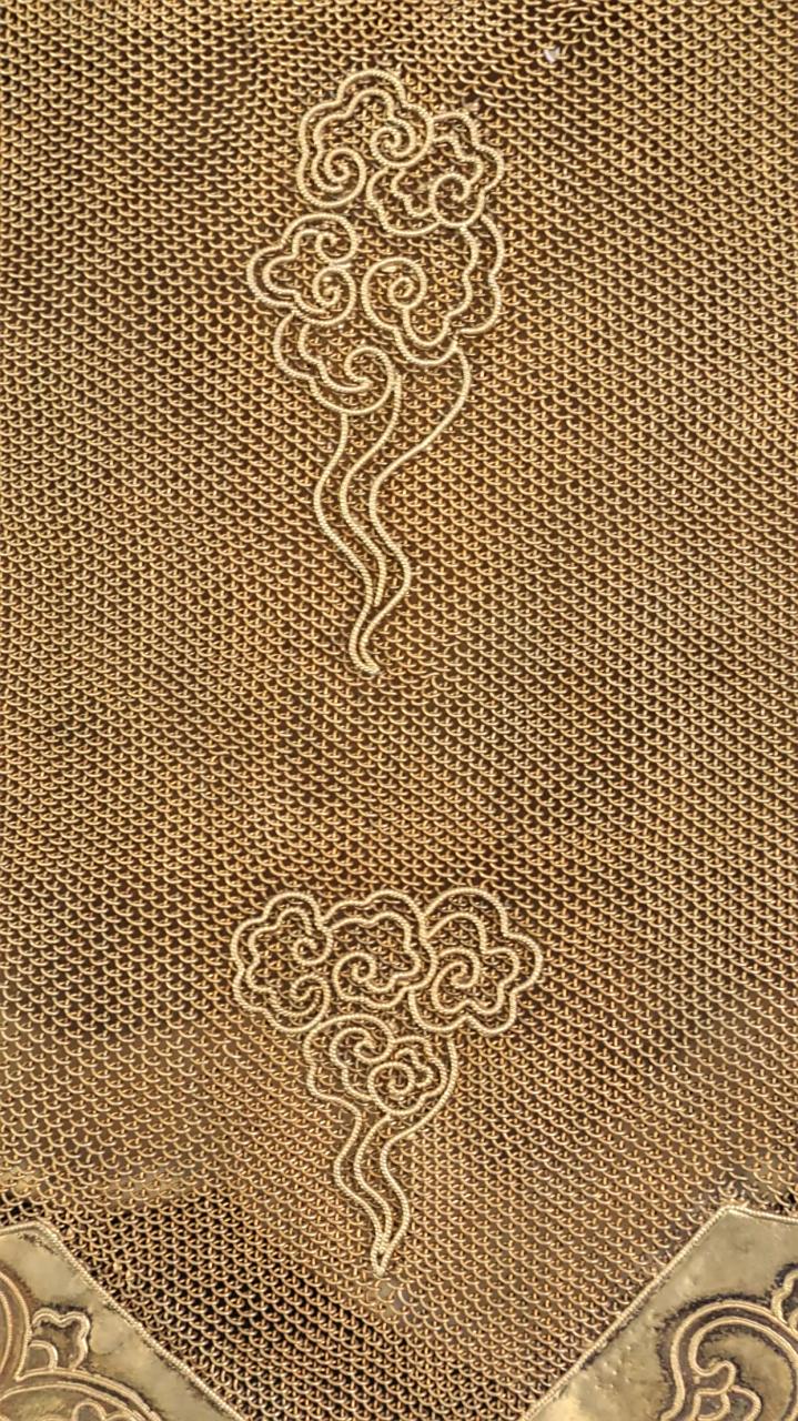 金丝软猬甲传奇:         软猬甲是一件独一无二的稀世珍宝,在江湖上