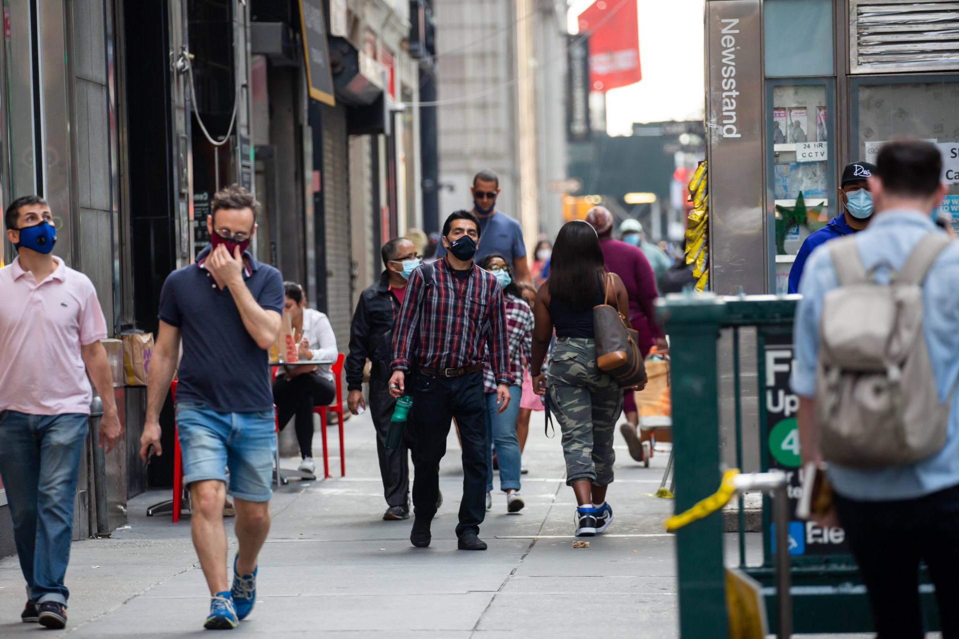 统计数字让人难以置信…  据美国联邦人口普查局发布的数据截至2019年