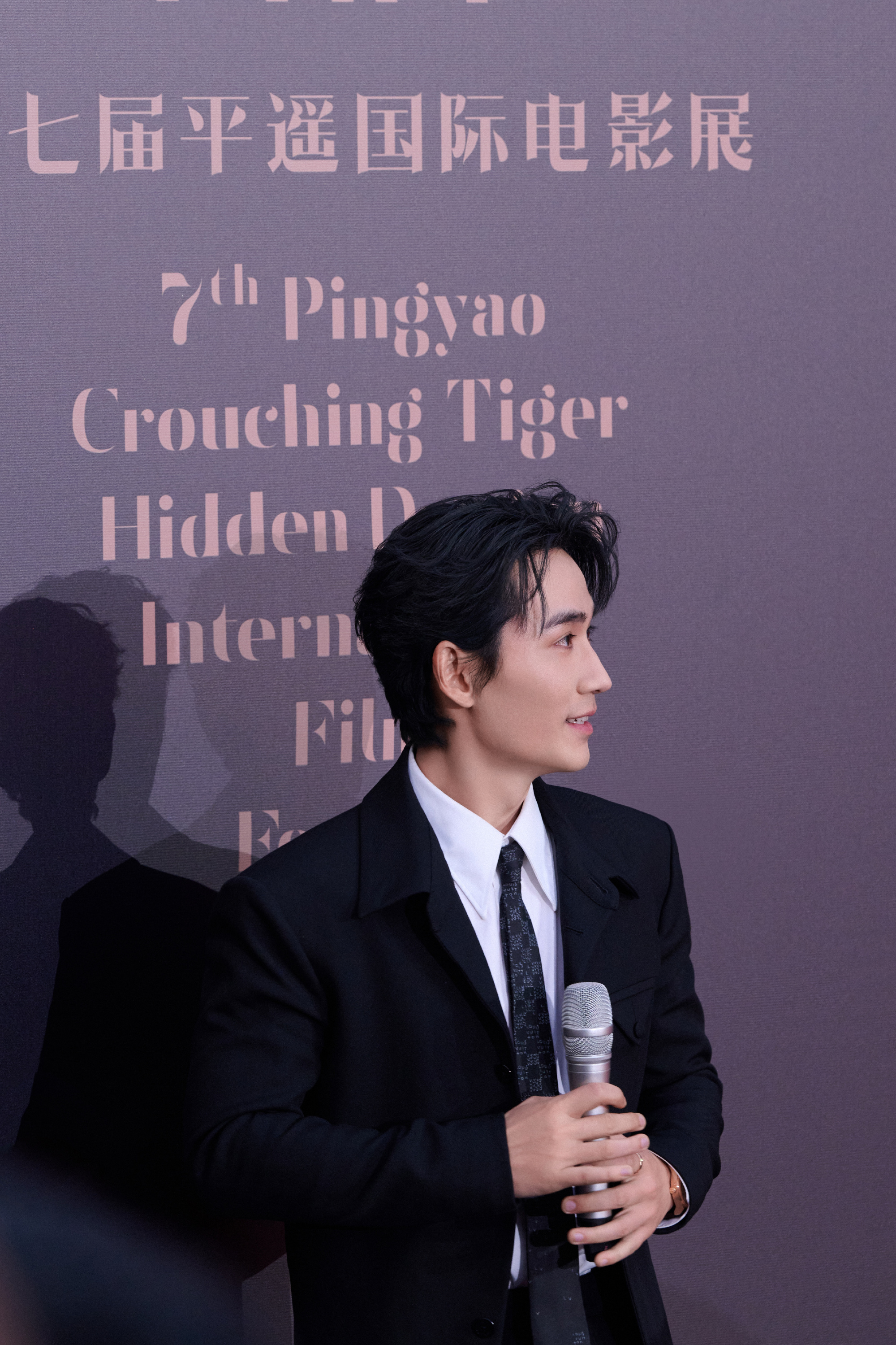 细腻暖心可可爱爱的拢龙宝贝@朱一龙[心][心][温暖]