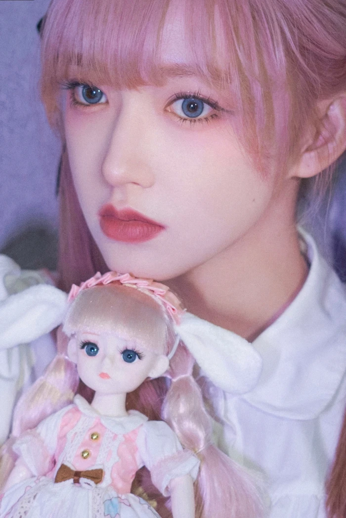 程潇粉发双马尾蓝瞳造型#程潇