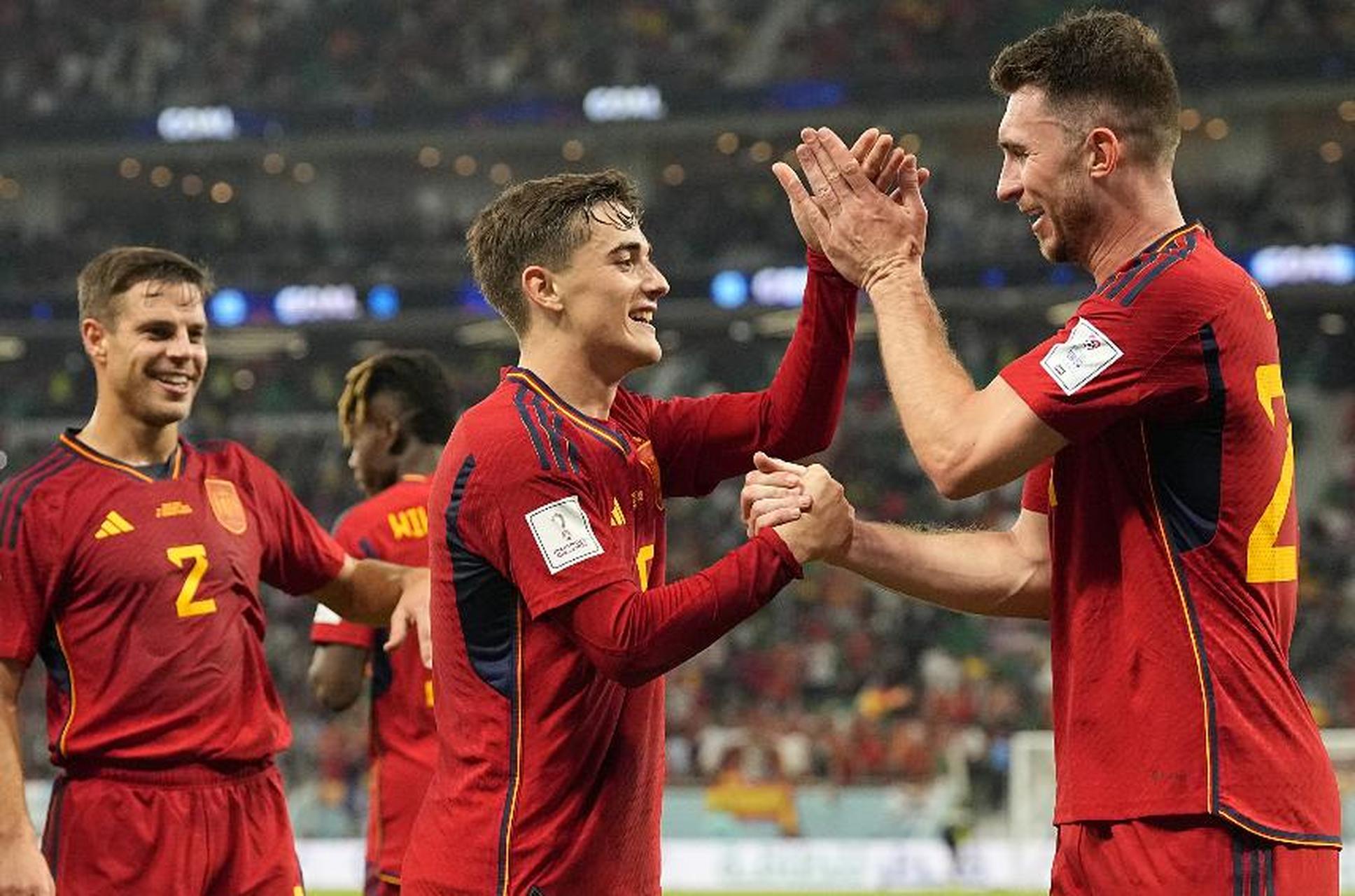 西班牙大将神勇出击,直闯16强 西班牙大将神勇出击,直闯16强