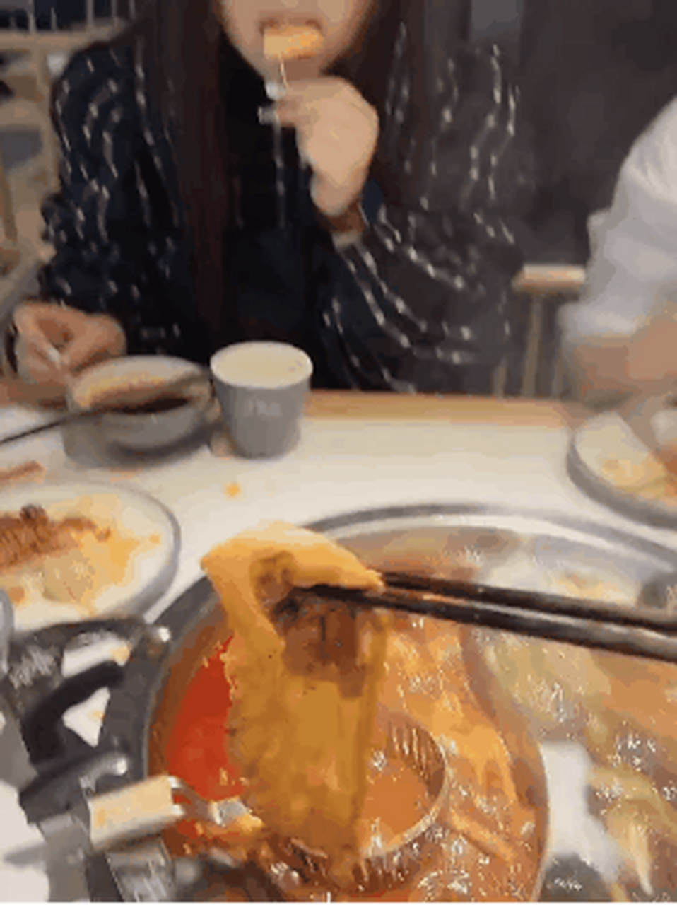 原来这才是带女朋友吃火锅的正确方式#搞笑动图