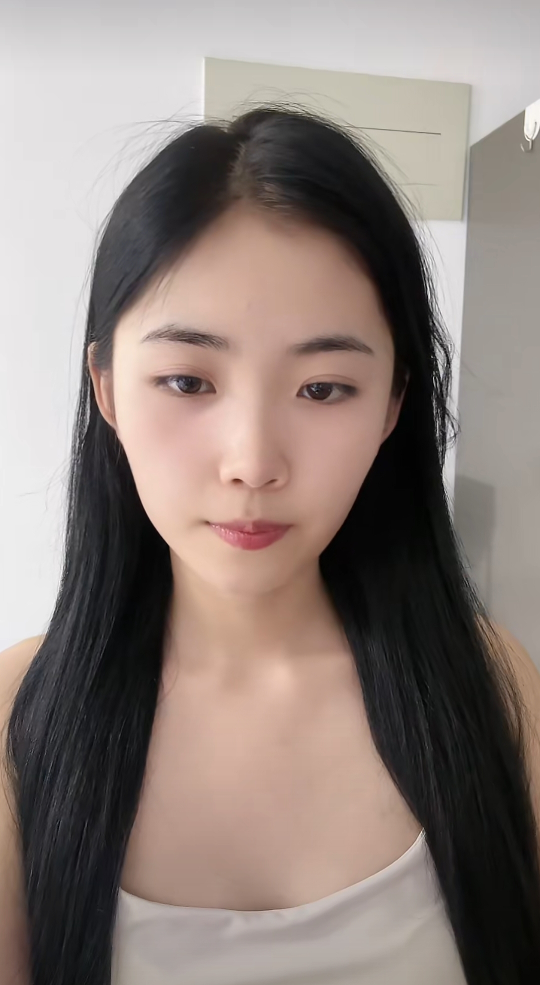 小时候画在手腕上的表,从来也没有走过,却带走了我