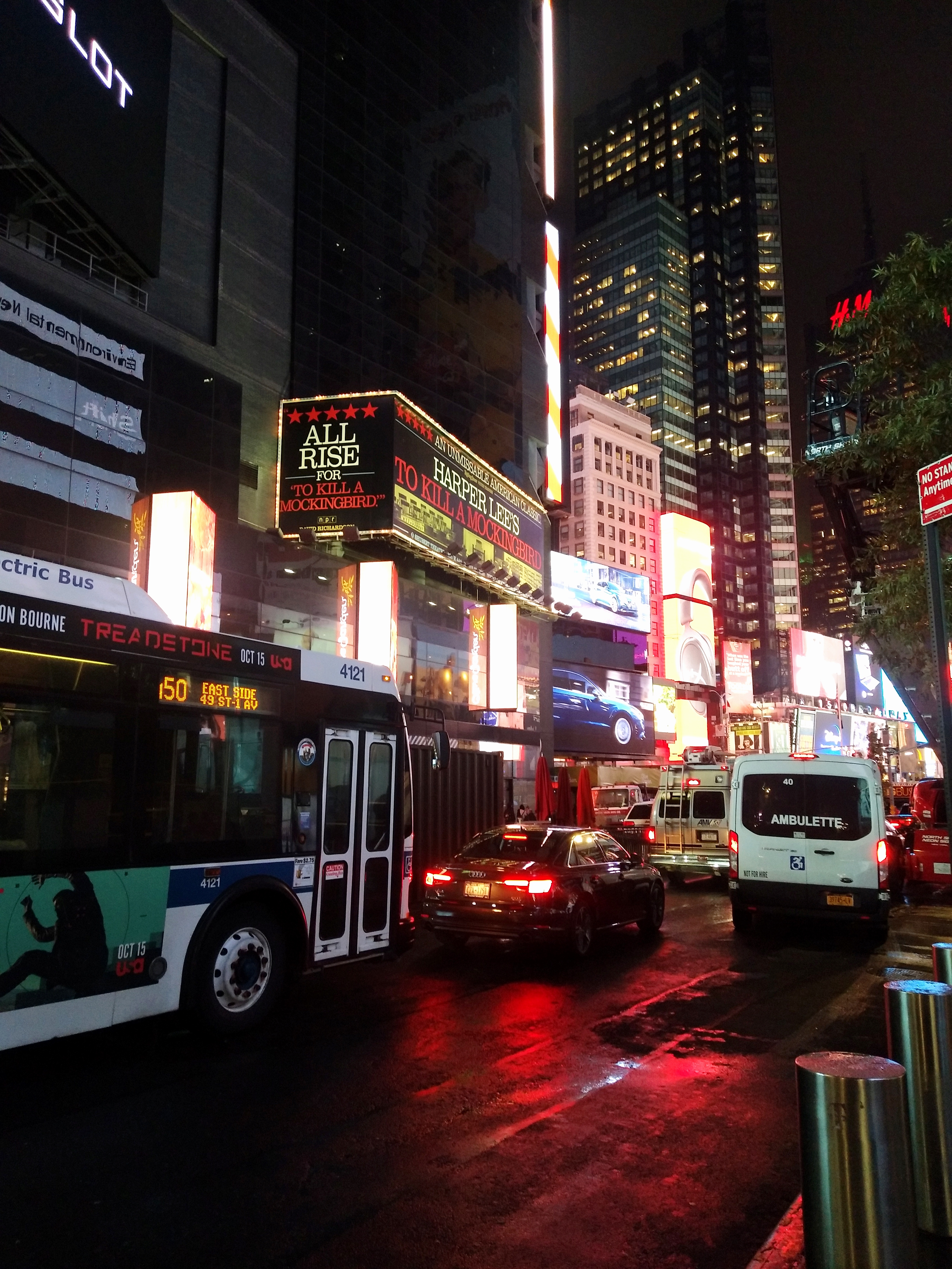 纽约时报广场和时代广场(纽约时报广场和时代广场是一个吗)