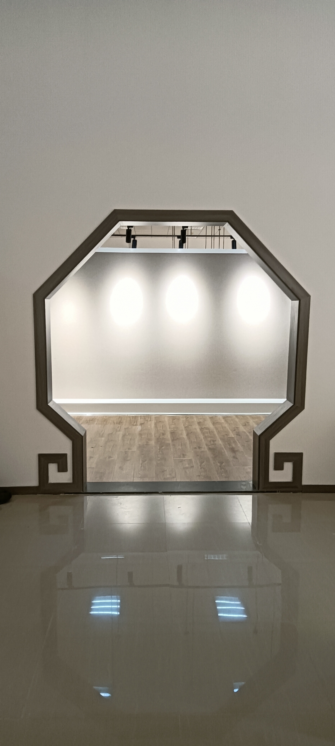 🌟 穿越时光之门,遇见未知的自己 🌟