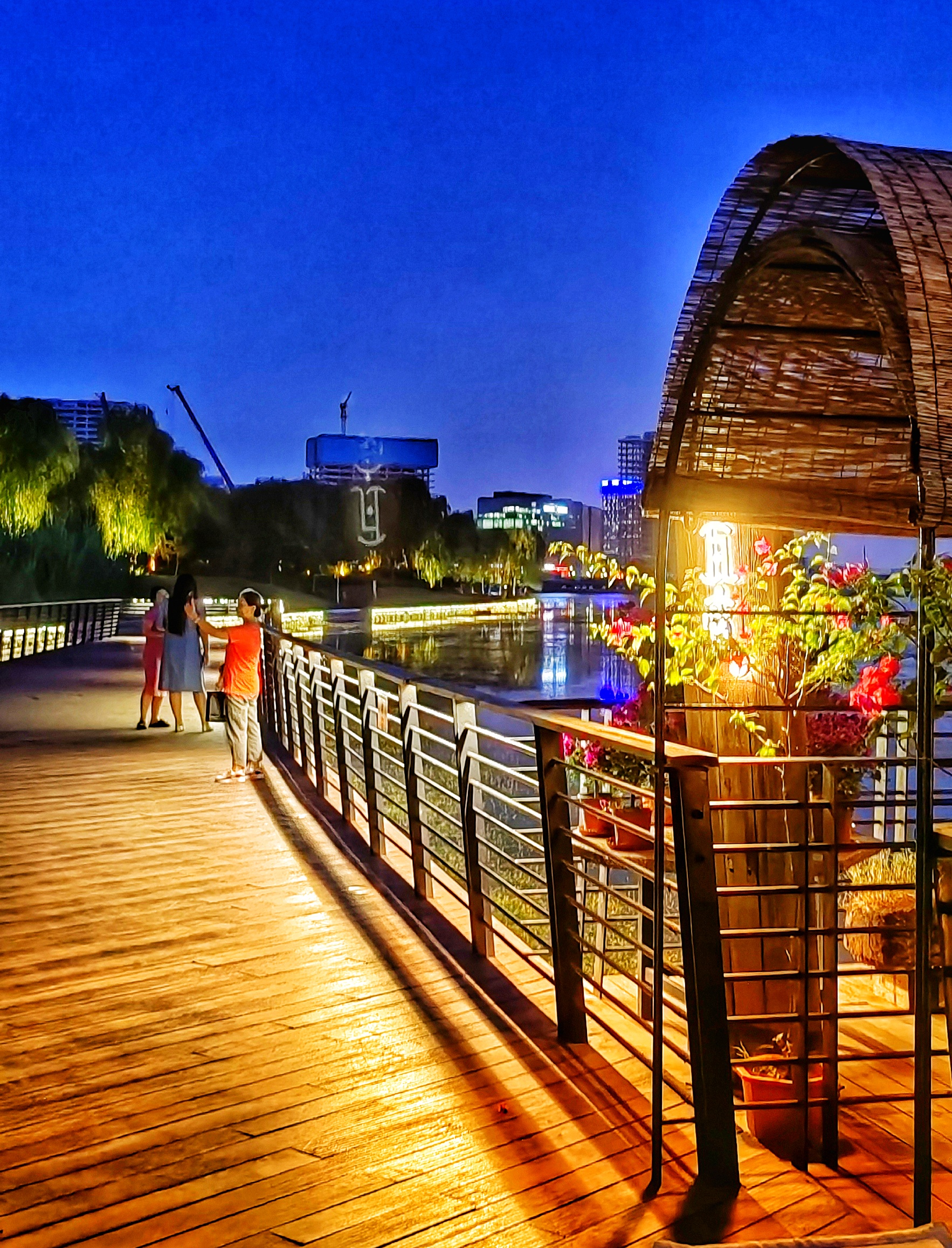 郑州龙湖夜景