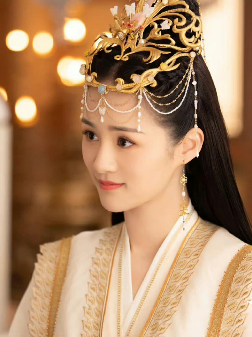 【女明星额饰古装造型,你最喜欢哪个?