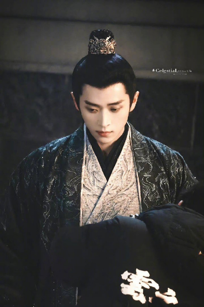 【去年虚颜圈粉的男新人#丞磊#古装新造型感觉 无意中刷到丞磊在