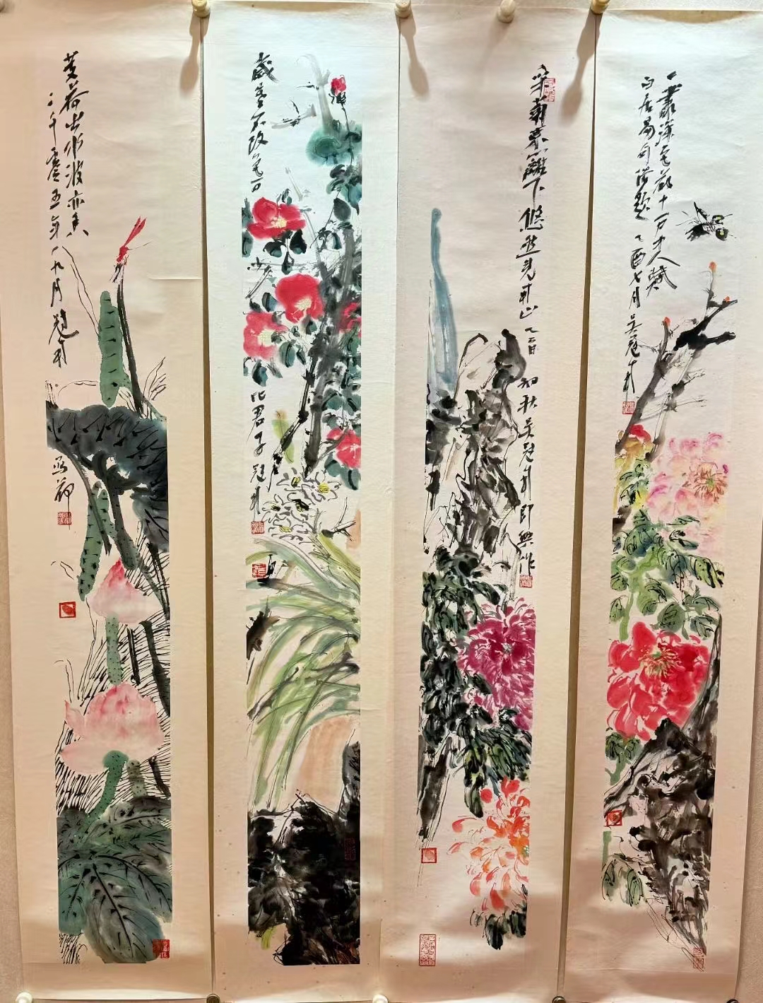 吴冠南老师精品花鸟四条屏欣赏 ​138x17cm x4