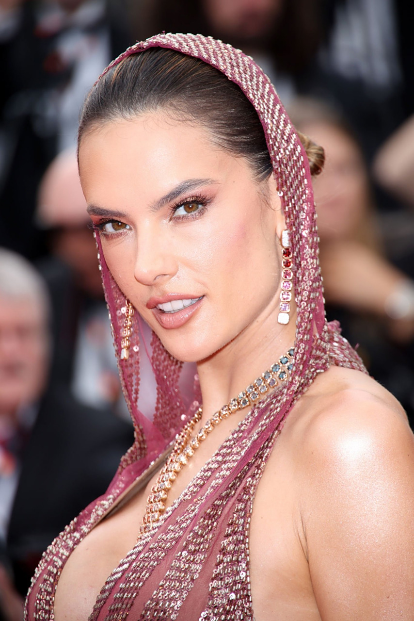 超模alessandra ambrosio 676767#性感美女