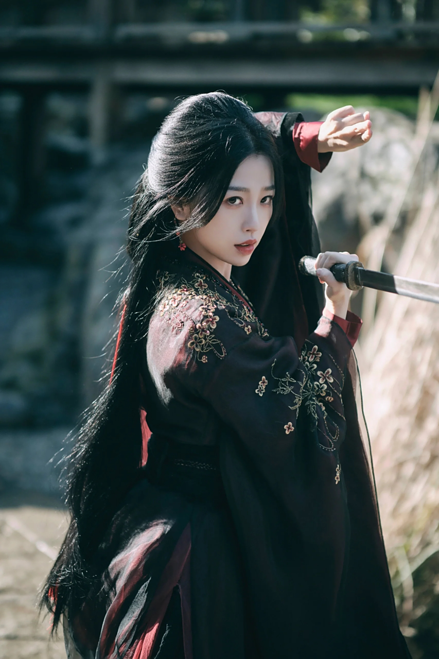 虞书欣在《云之羽》的表现真的是太令我惊艳了,我一直以为她只会古灵