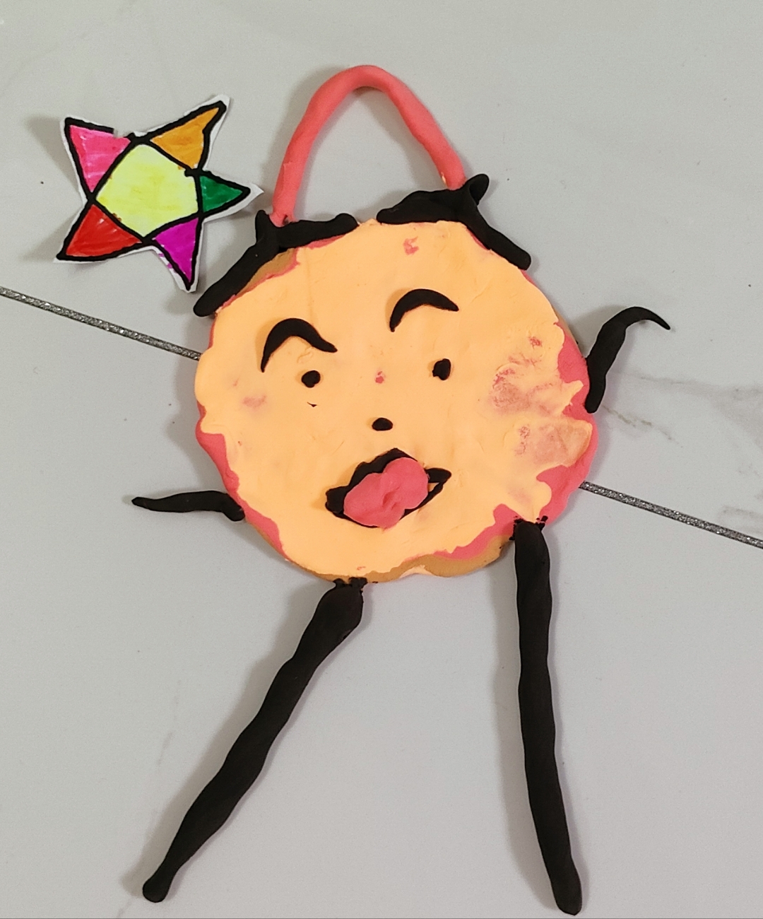 你做了个漂亮小人呀?