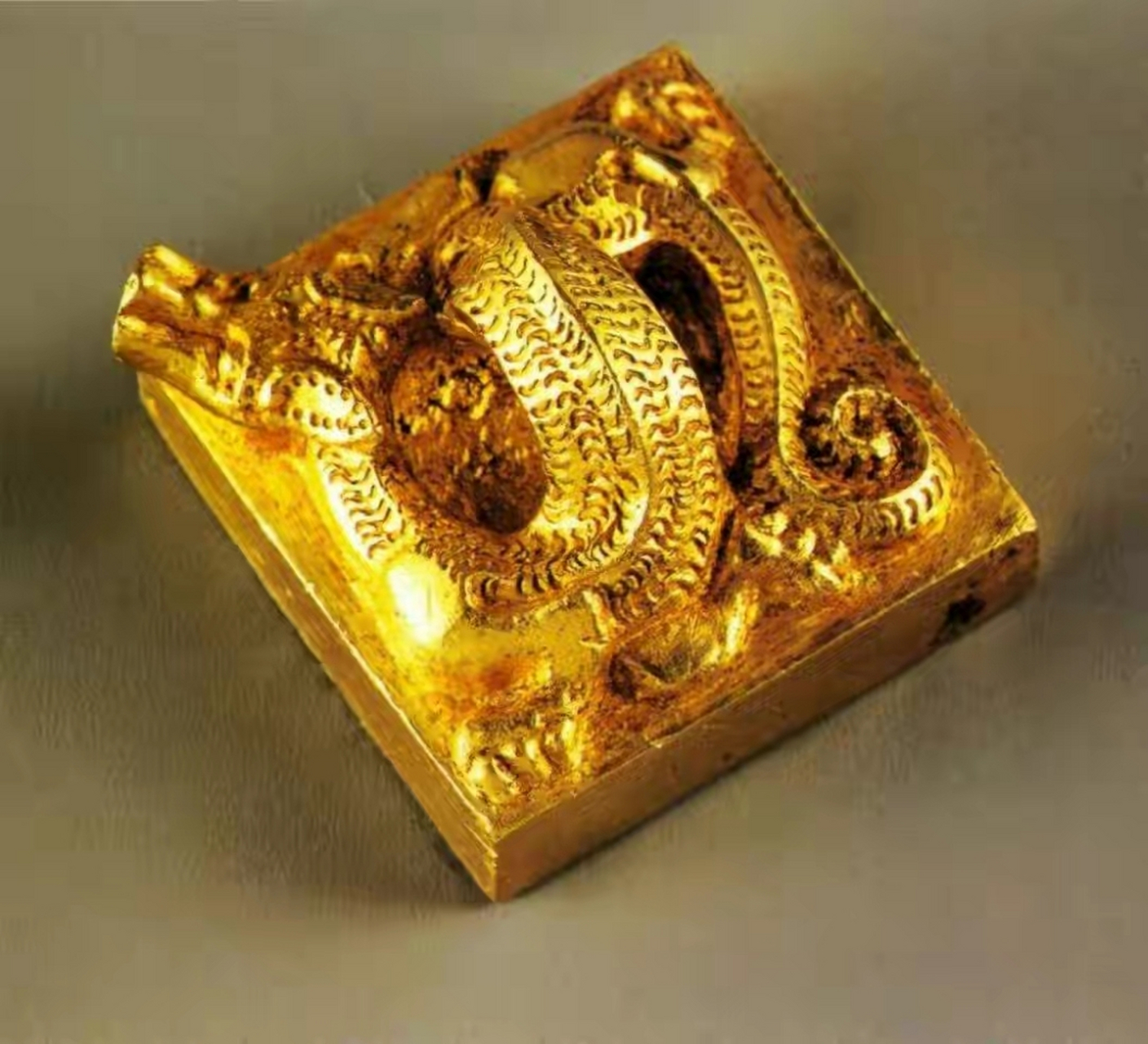 爱好者三好榜# 1942年,渔民高山奎和两个孙女出海时,无意中打捞到一