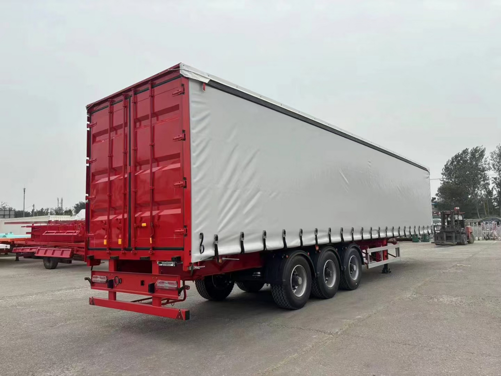 侧帘半挂车,集装箱运输半挂车