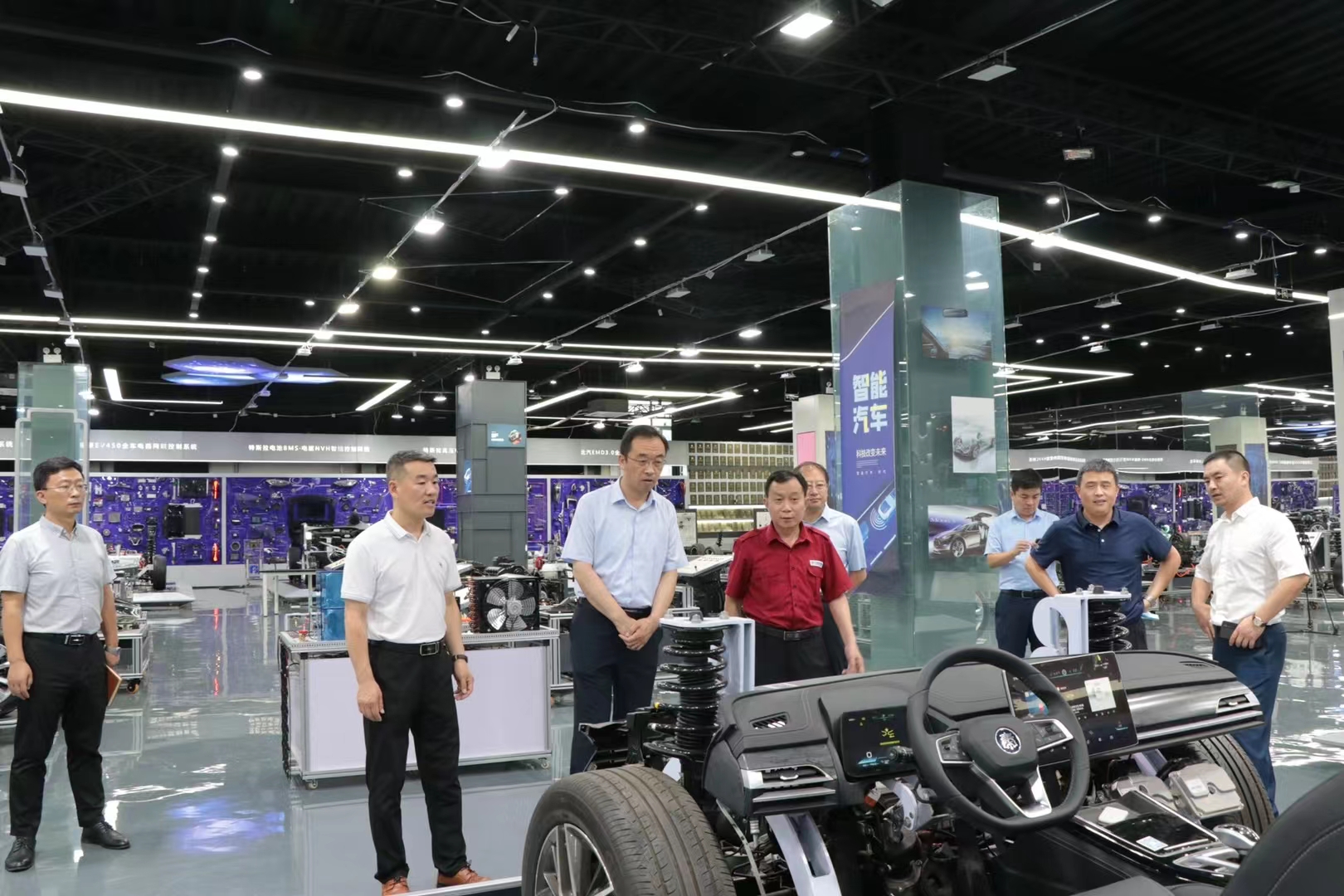 中专汽修学校可以选郑州北方汽修学校,办学30年,培养了46万的优秀学子