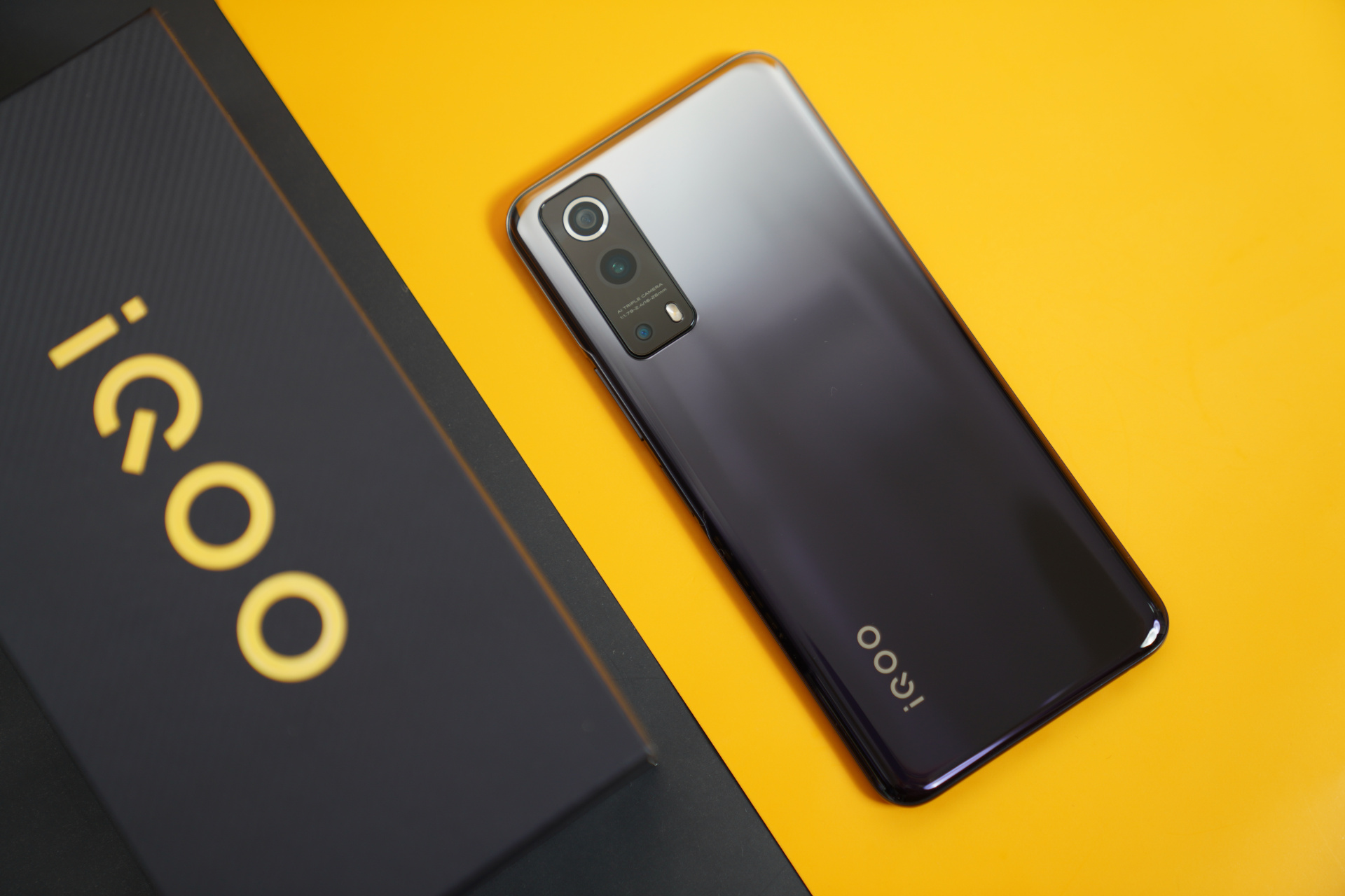 『iqoo z3』真机图赏.