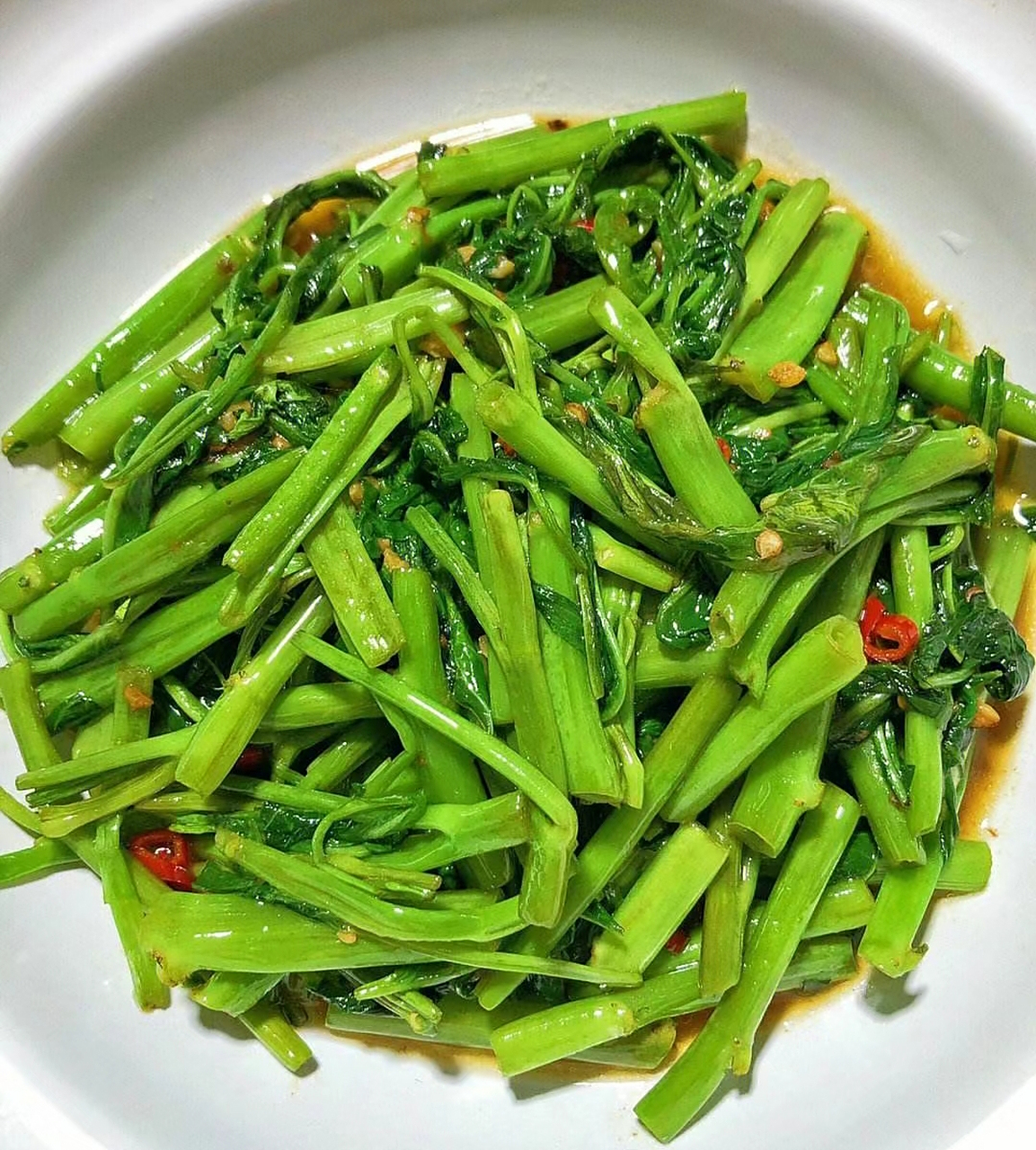 我在重庆一个小店点时蔬,菜单上写的是炒时蔬,所以它叫什么菜?