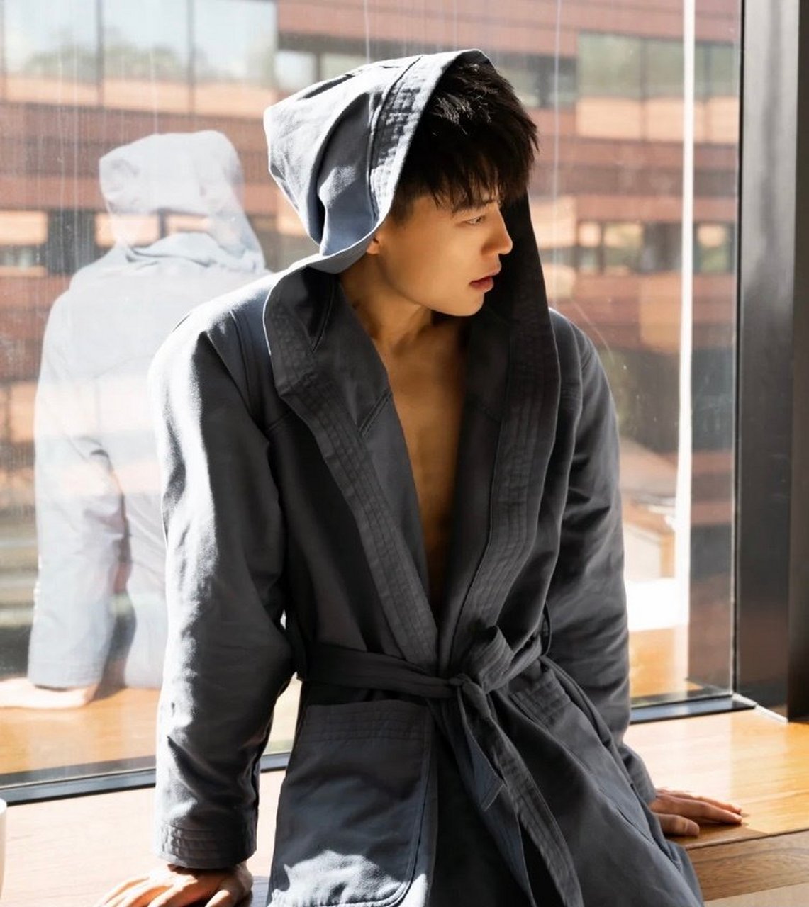 林宇宙宙 白袜 腹肌 颜值集一身的男人