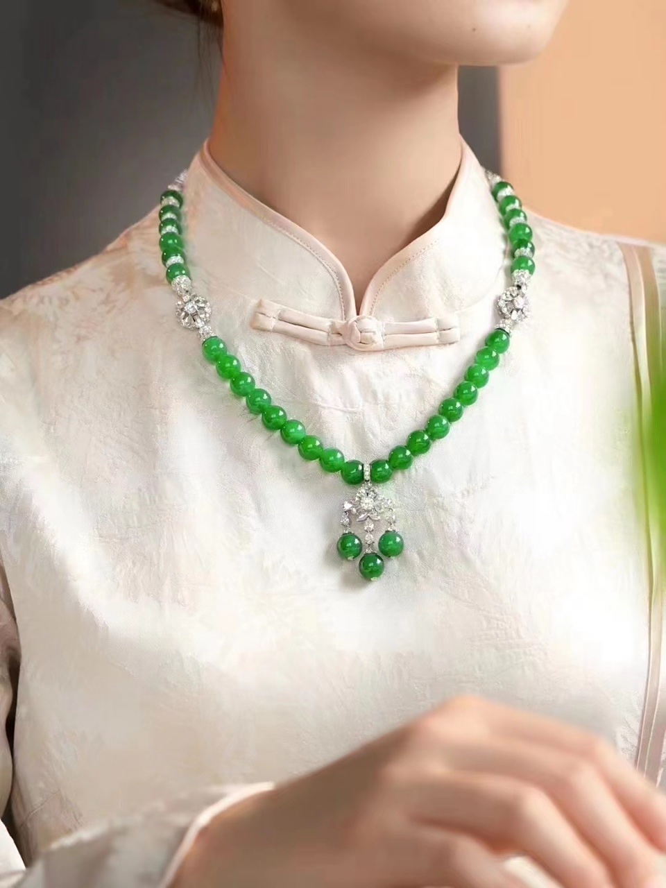 翡翠# #翡翠珠宝# 点我头像看直播!