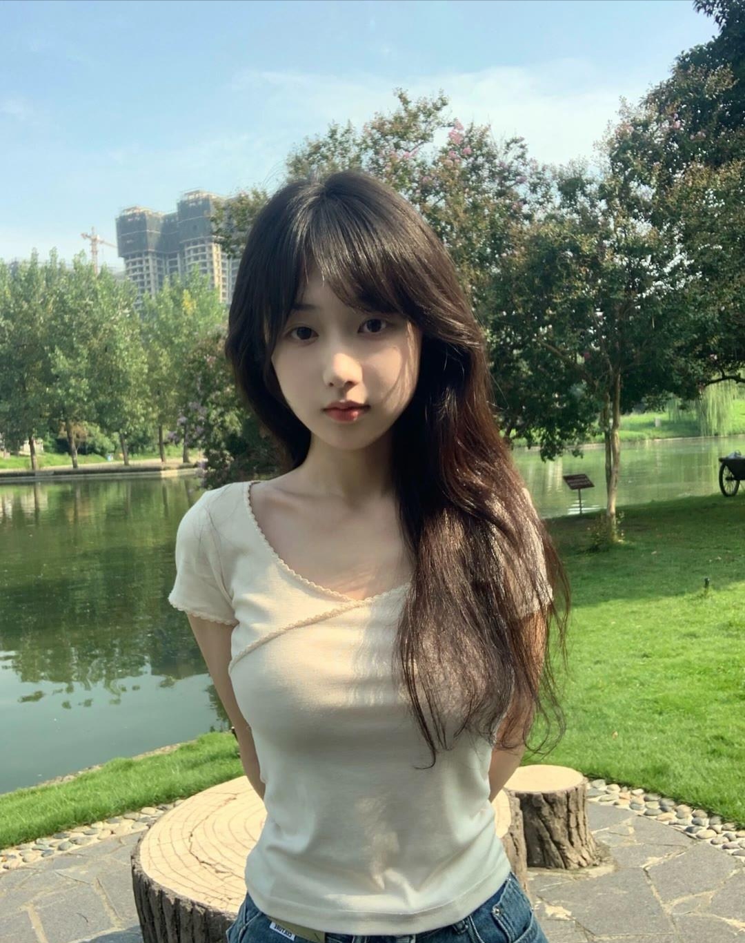 娇小的女生,也是你们喜欢的类型吧