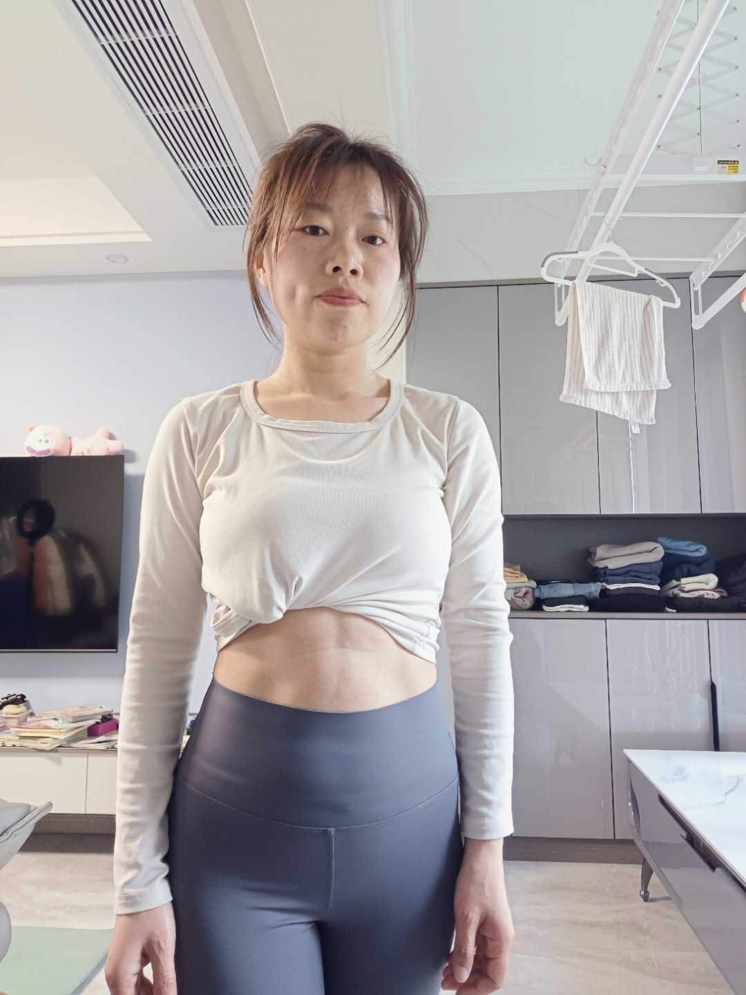 当然想穿啦,但是,肚子上一层一层的游泳圈,穿不上啊,没有关系,从现在
